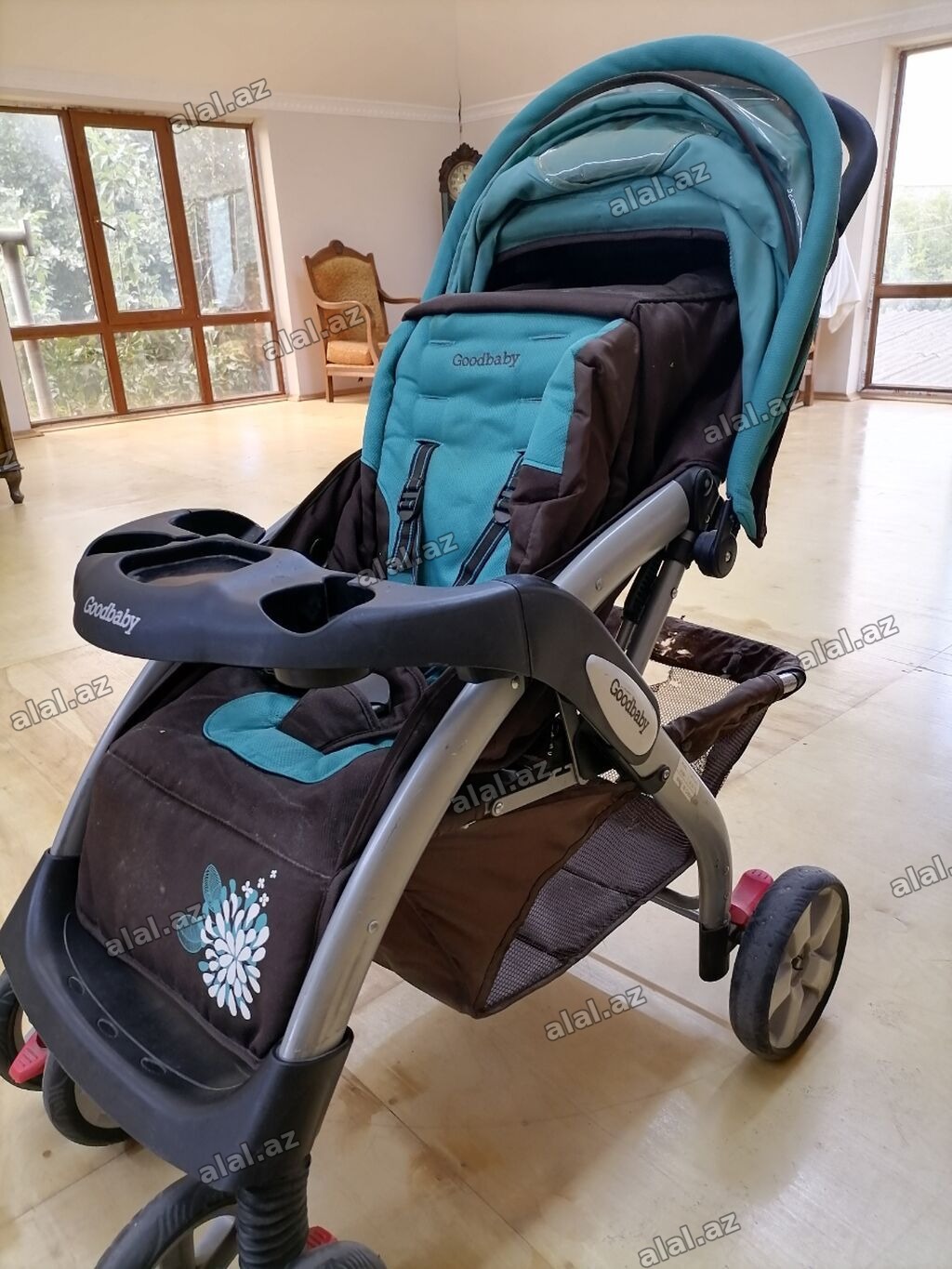 Klassik gəzinti arabası, İşlənmiş, Cins: Oğlan, Yaş: 18-24 ay, Ünvandan götürmə