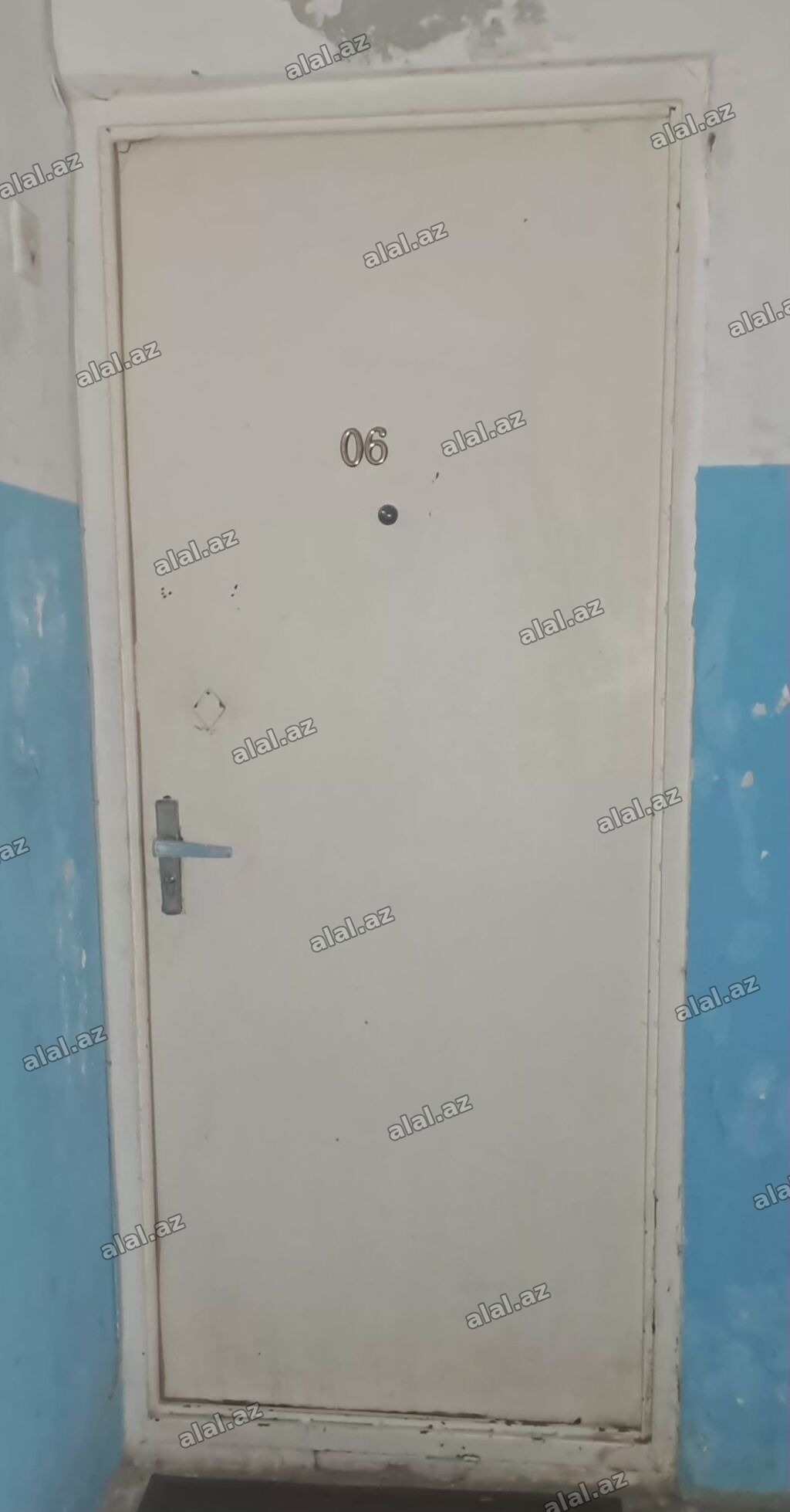 Dəmir qapı – istifadə üçün keyfiyyətlidir. Xüsusiyyətlər: - Maddə