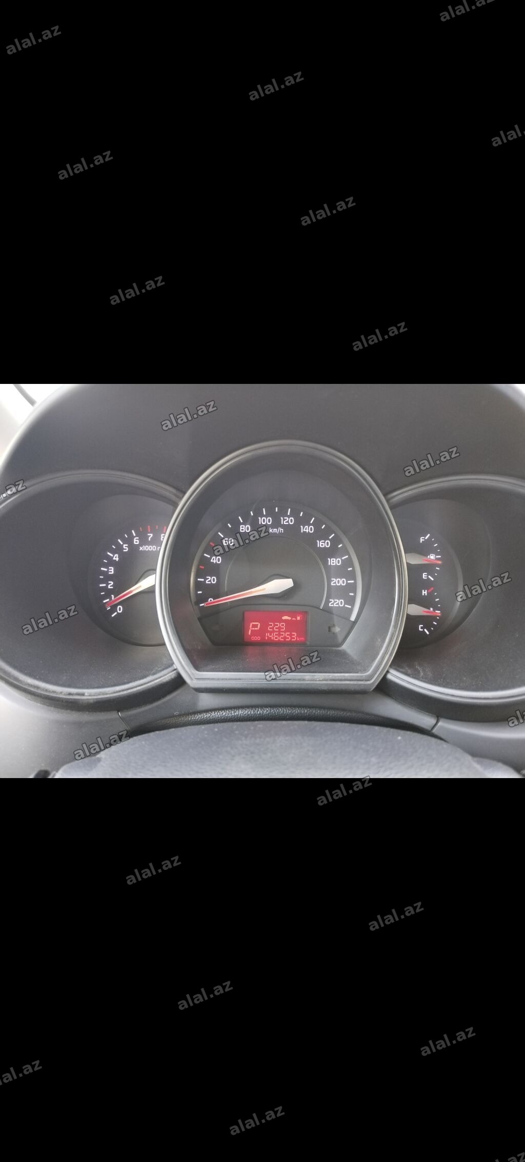 Kia Rio: 1.4 l | 2013 il Sedan