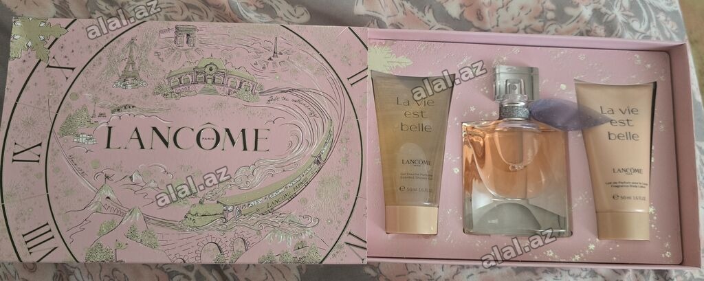 Lancome desti ORIJINAL! Adore-dan hediyye olunub. Qoxusu uygun gelmir