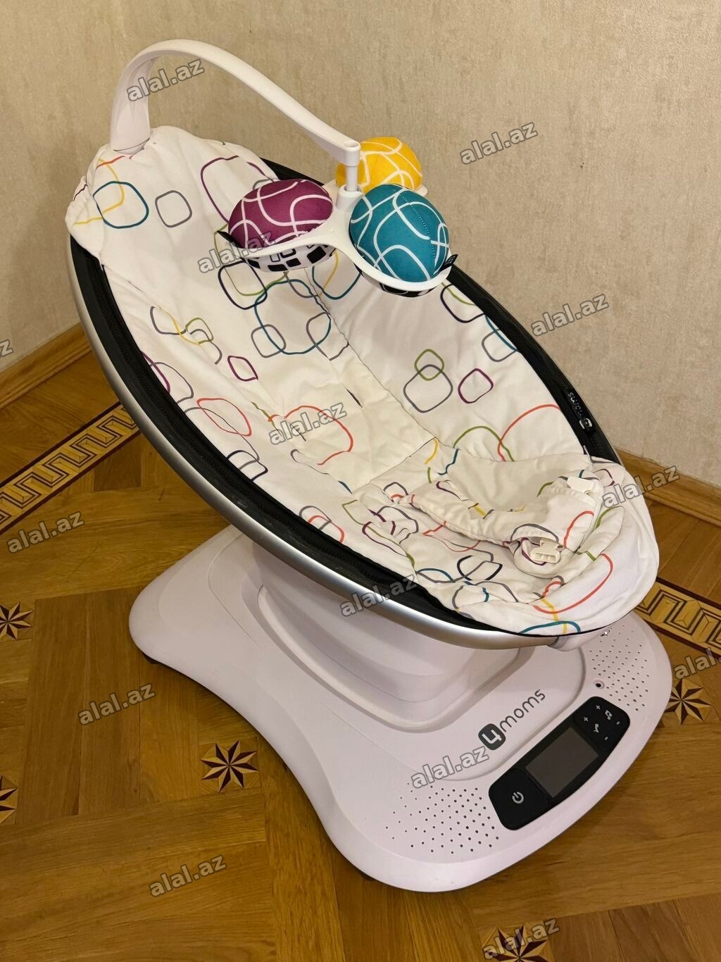 4 MOMS firmasinin ana qucaghi satilir. Ovladimin 6 ayina qeder