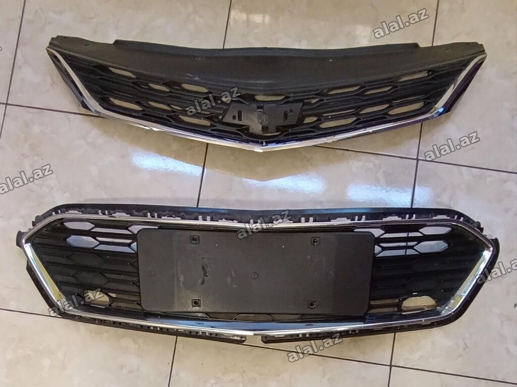 Chevrolet Cruze LT 2016-2018 radiator barmaqlığı. Originaldı,üstdən