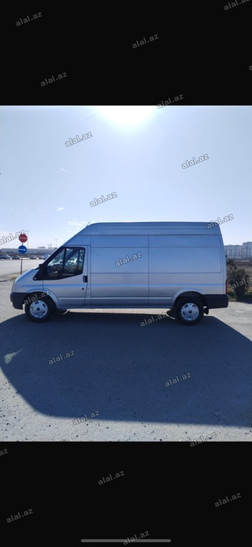 Ford Transit: 2.4 l | 2011 il 195000 km Mikroavtobus