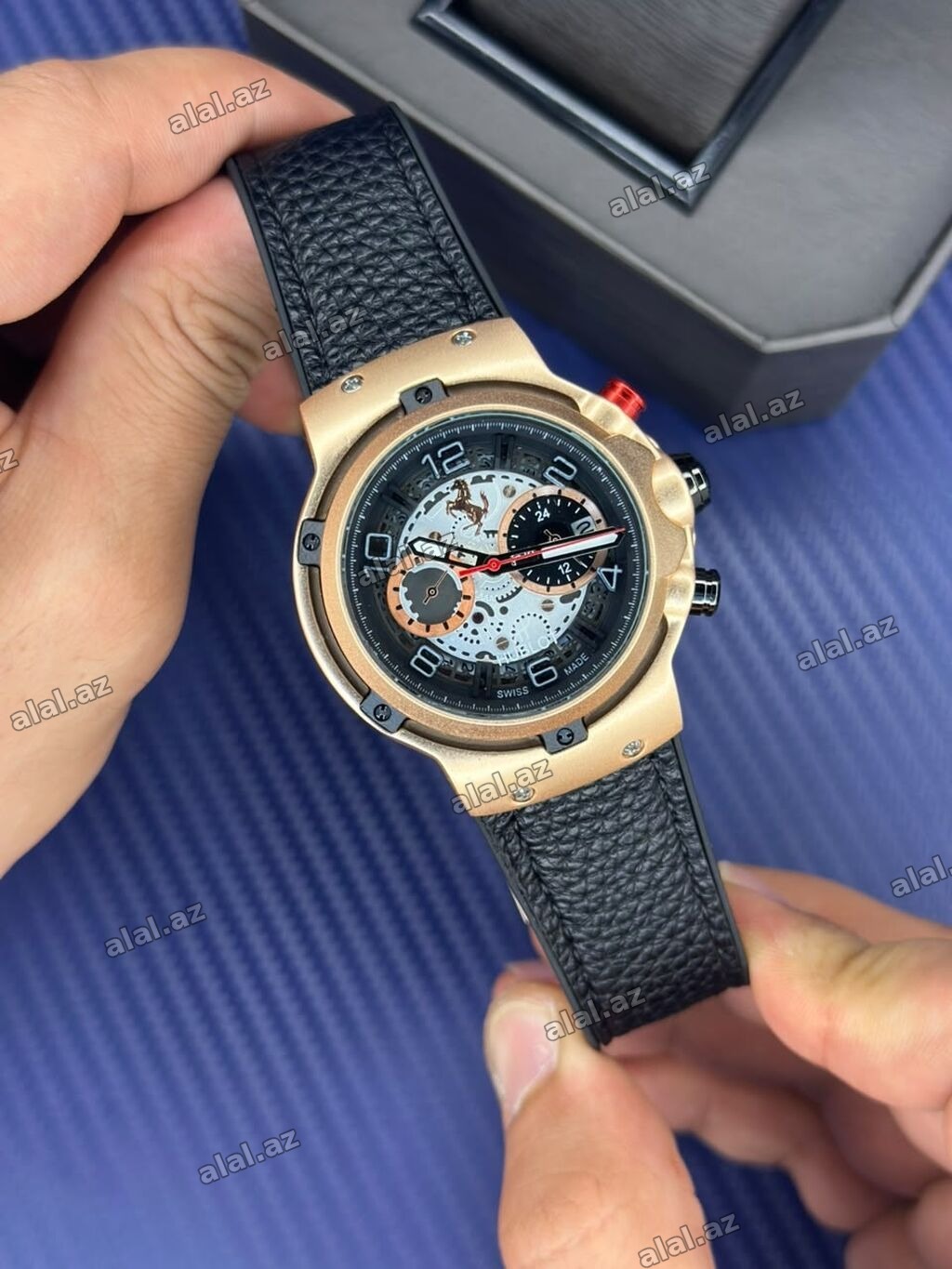 Yeni, Qol saatı, Hublot, rəng - Qara