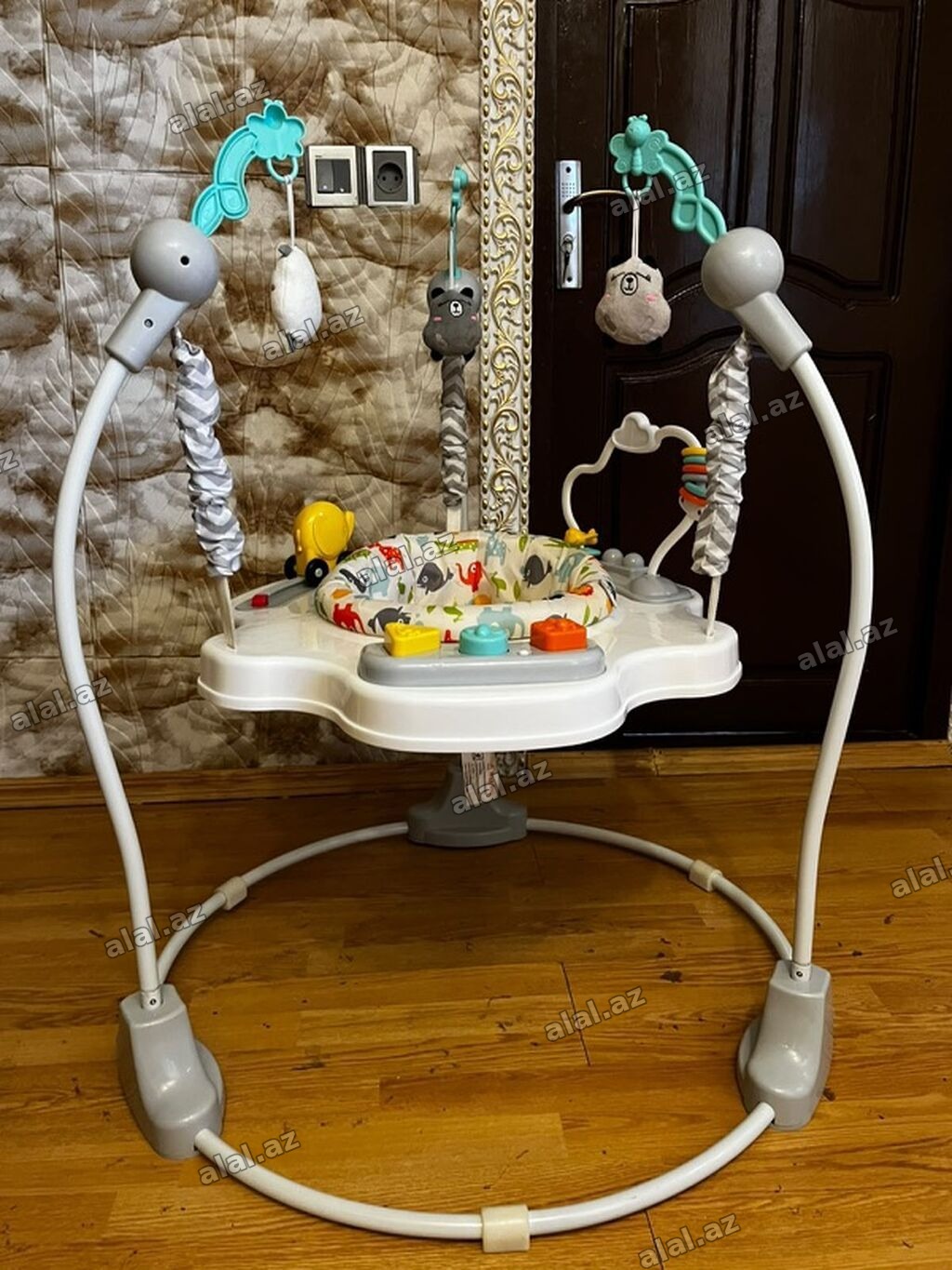🧸 Baby Jumper – 45 AZN Az istifadə olunub, çox səliqəli və yaxşı
