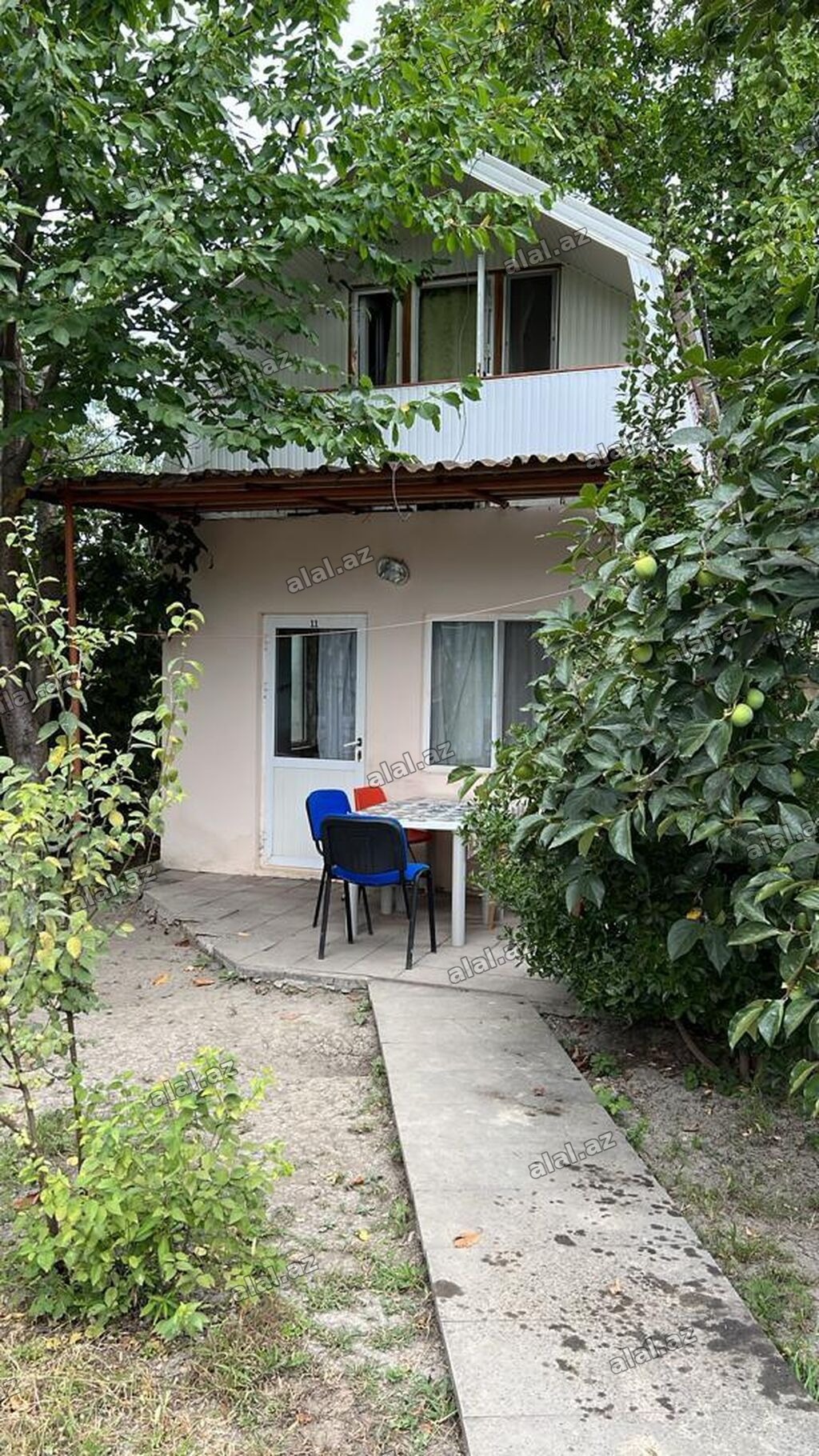 Nabranda denize 5 deyeqe mesafede qunlik kiraye katejdar hamam icinde