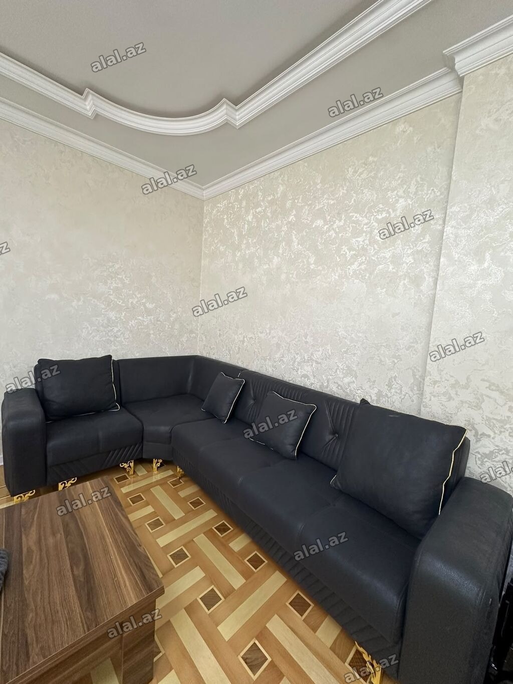 Künc divan, İşlənmiş, Açılan, Bazalı