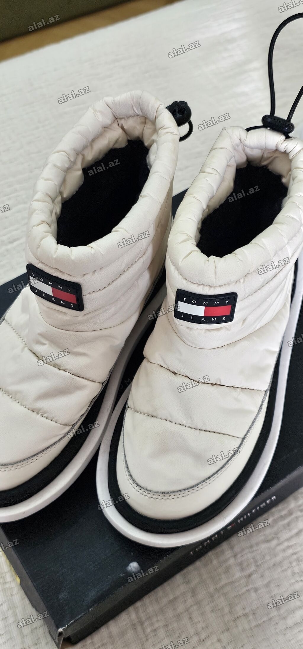 Tommy Jeans qadın/kişi uniseks qış botları razmer 34-35 - Rəng