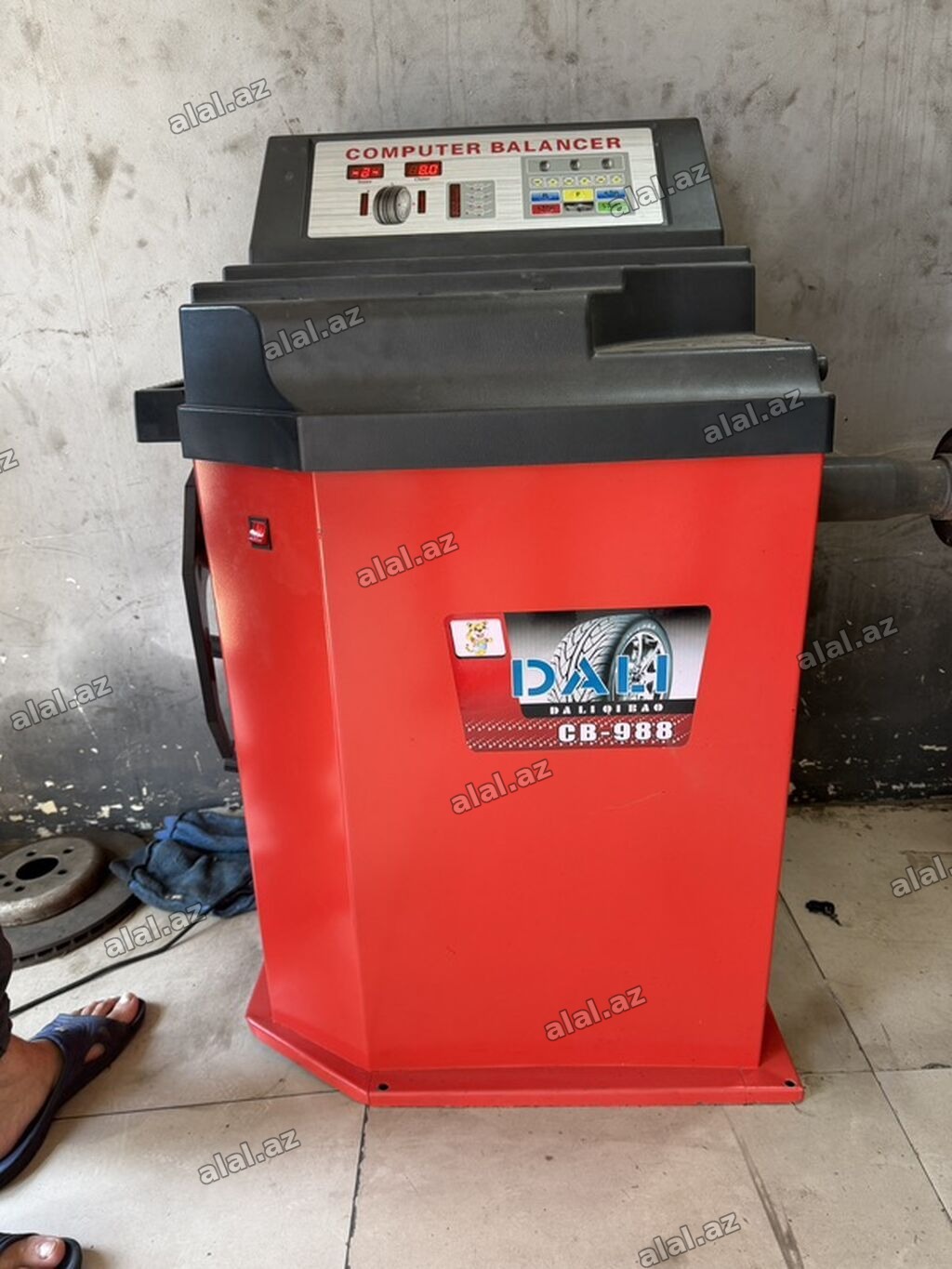 DAXI CB-988 “Computer Balancer” təkər balanslaşdırma aparatı -