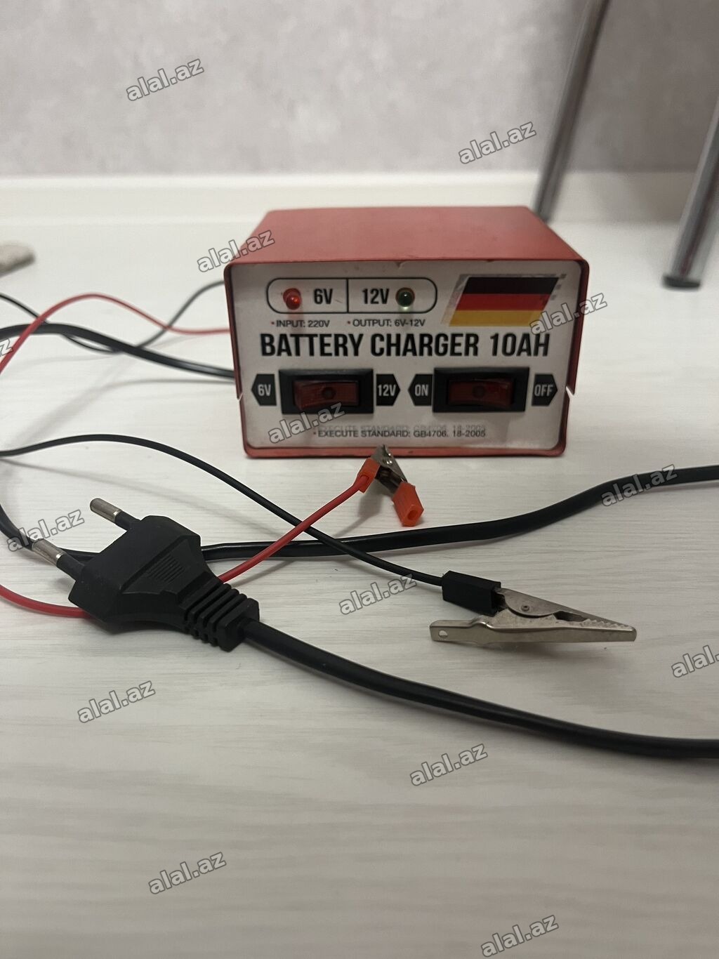 Batareya yükləyici – 10Ah - Giriş: 220V AC - Çıxış gərginliyi: 6V və
