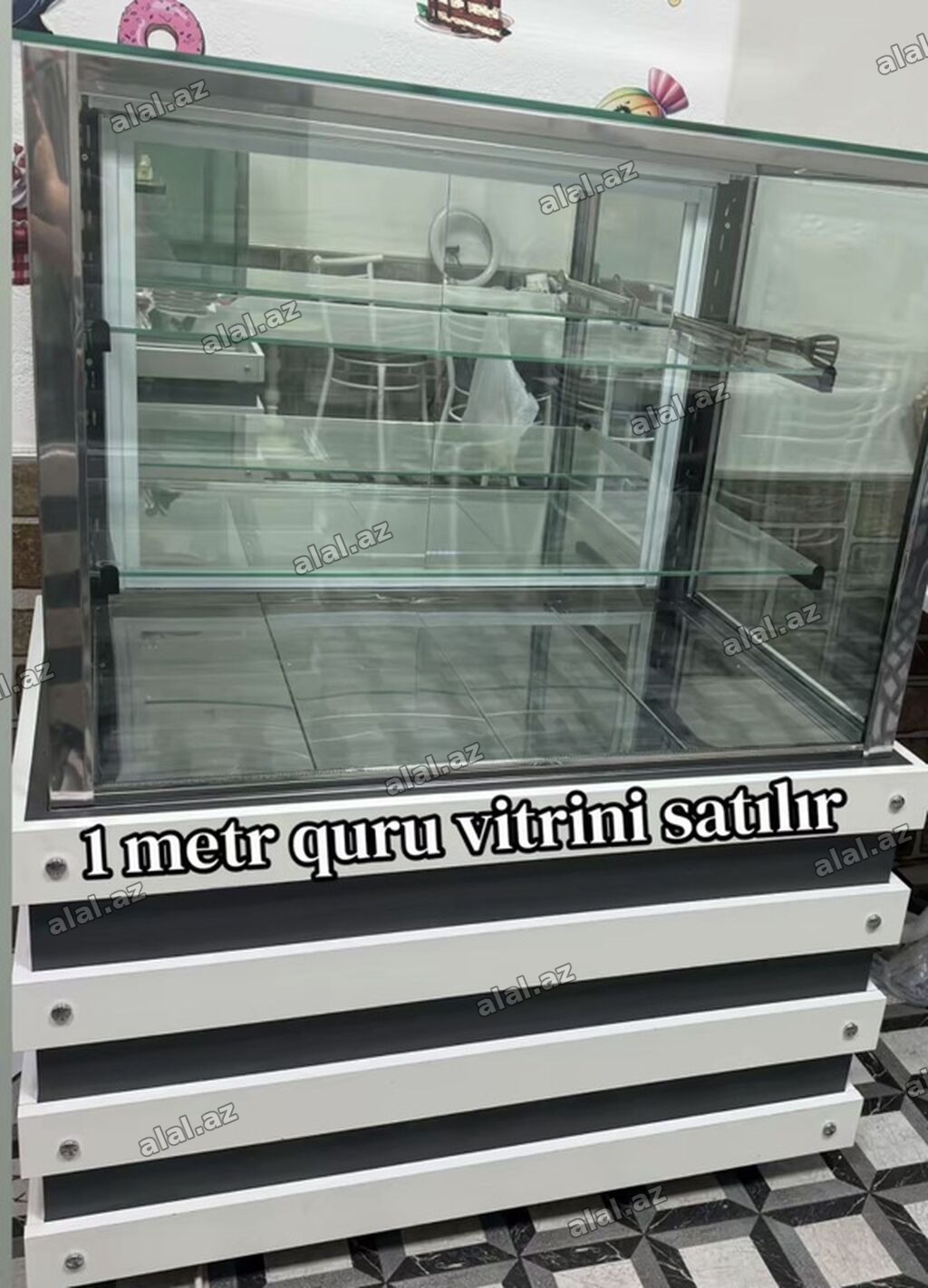 1 metr “quru” vitrin - Ölçü: təxminən 1 metr ön genişlikli - Tip