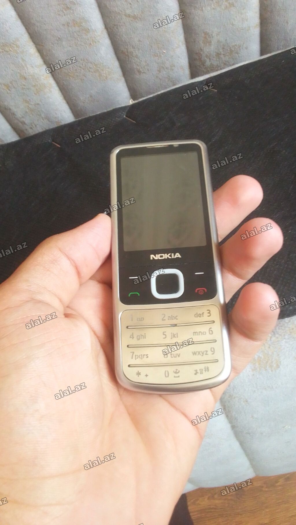 Nokia 6700 Slide, rəng - Gümüşü