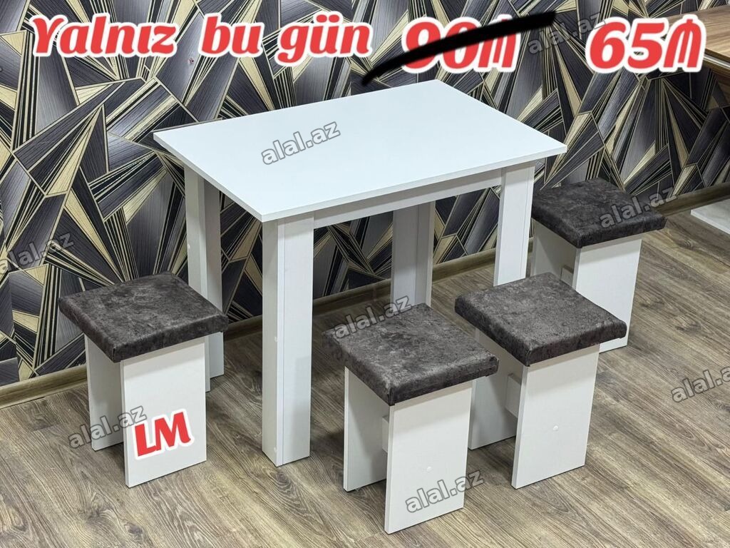 Mətbəx üçün kompakt masa və 4 taburet dəsti. Xüsusiyyətlər: - Ağ