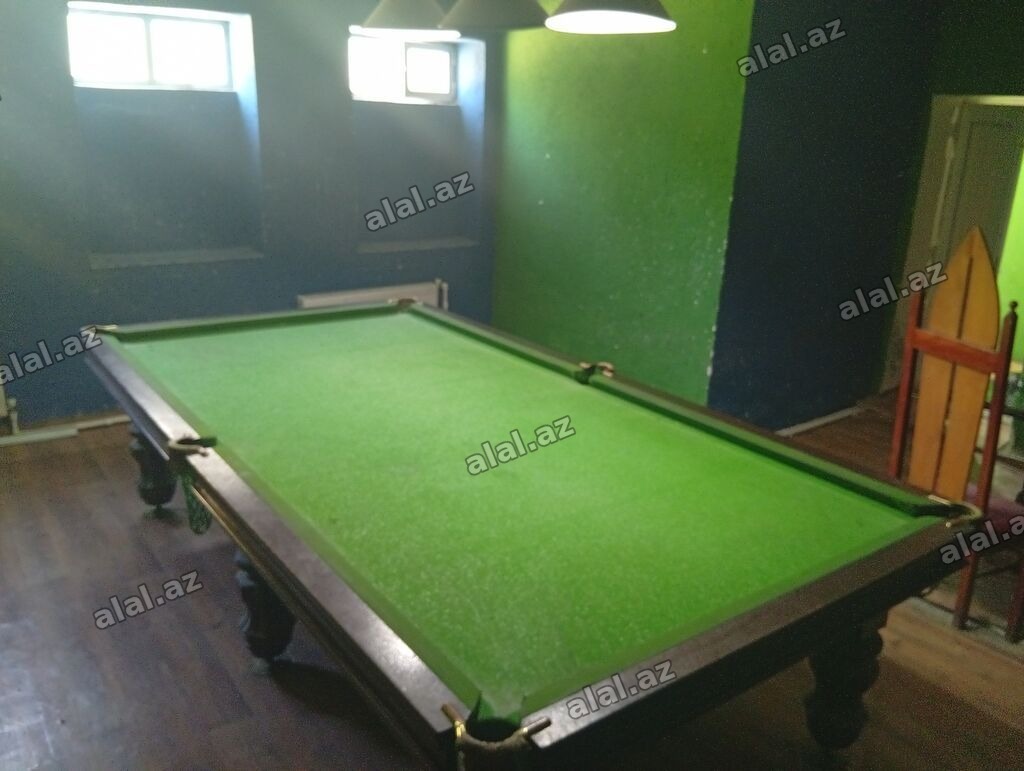 Bilyard. 2 eded mermer bilyard. biri xususi yiqilmiş boyuk bilyard