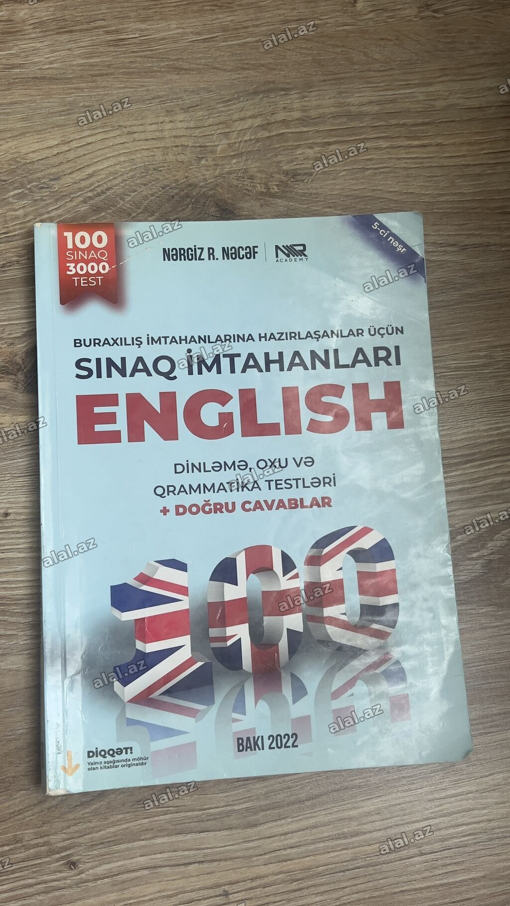 📚 Kitablar satılır — yaxşı vəziyyətdə və münasib qiymətə! Kitabların