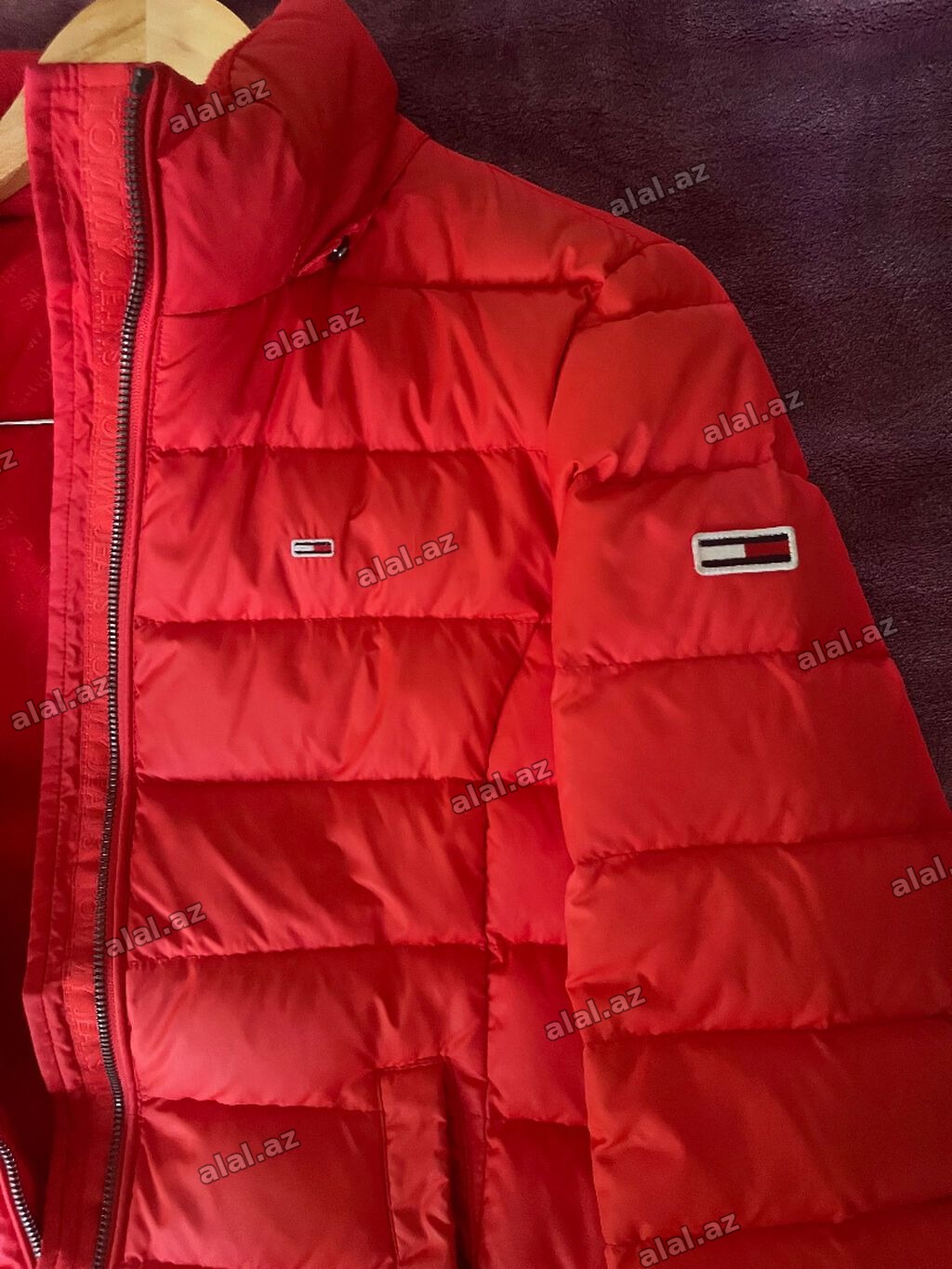 Tommy Hilfiger — женская демисезонная куртка (размер S) Продаю