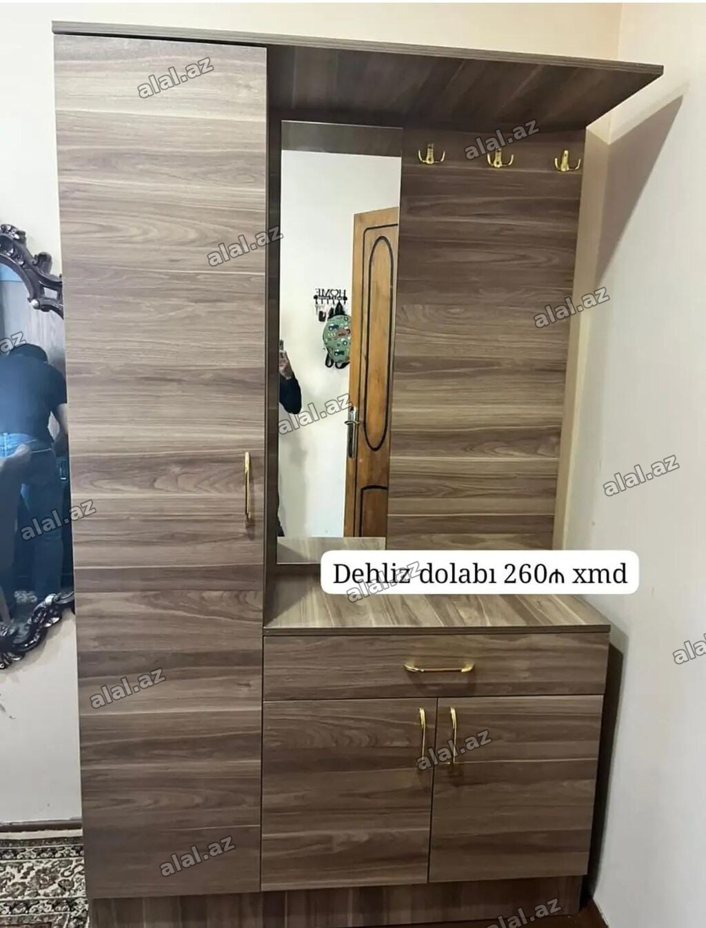 Dehliz dolabı – 260₼ - Material: ağac naxışlı laminat - Rəng: açıq