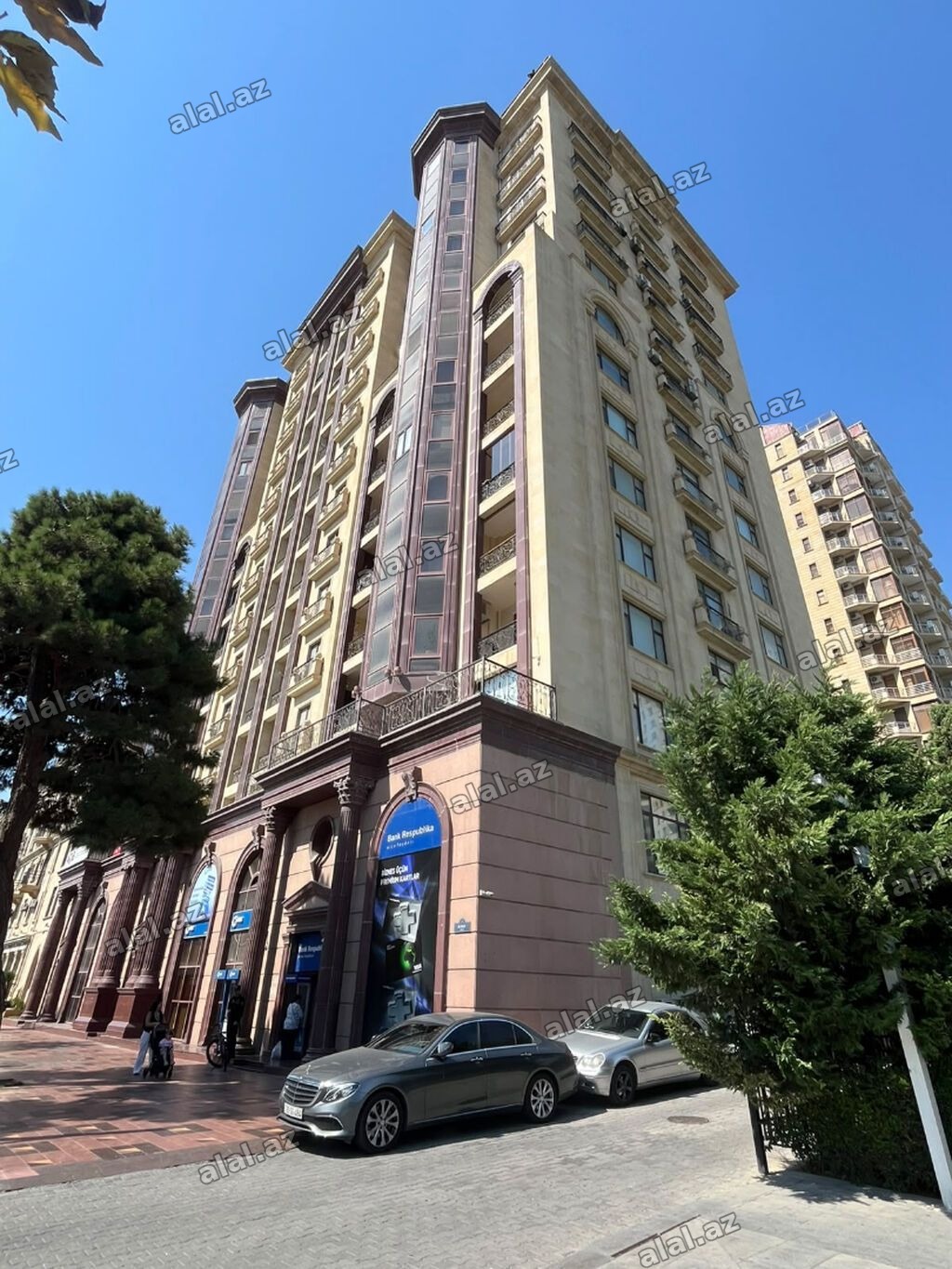 3 otaqlı, Yeni tikili, 145 kv. m