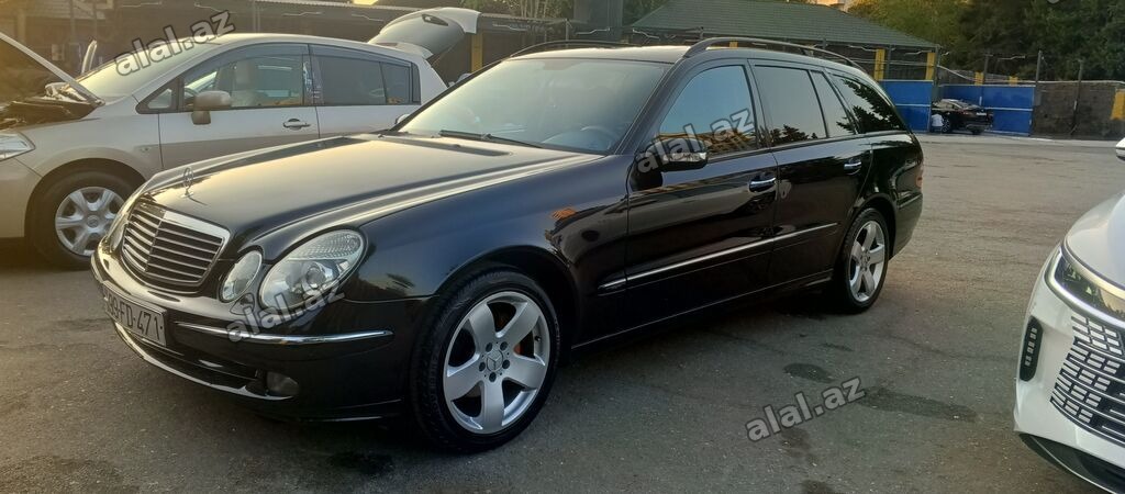 Mercedes-Benz E 270: 2.7 l | 2004 il Universal