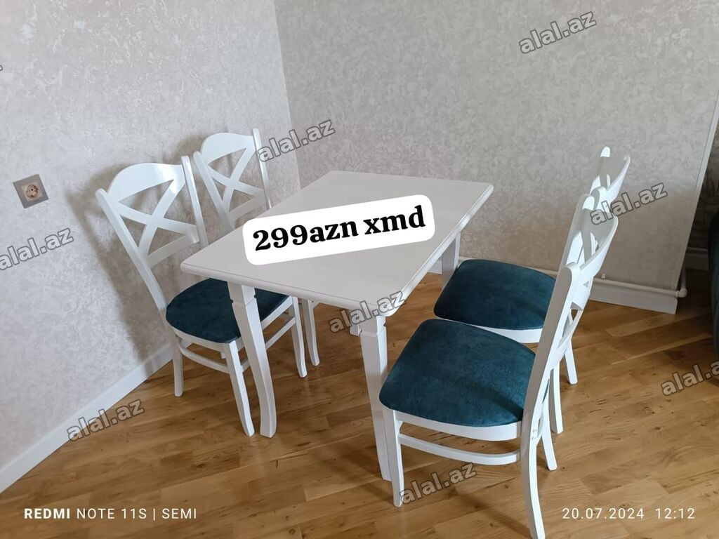 Ağ rəngdə yemək masası və 4 ədəd stul dəsti. Xüsusiyyətlər: - Forma