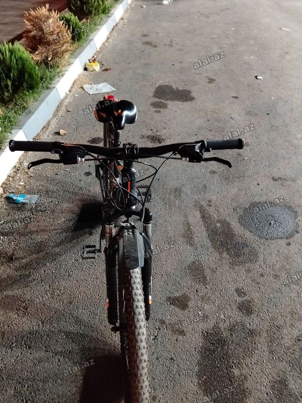 Heç bir problemi yoxdu kreditə yeni velosiped götürmüşəm ona görə