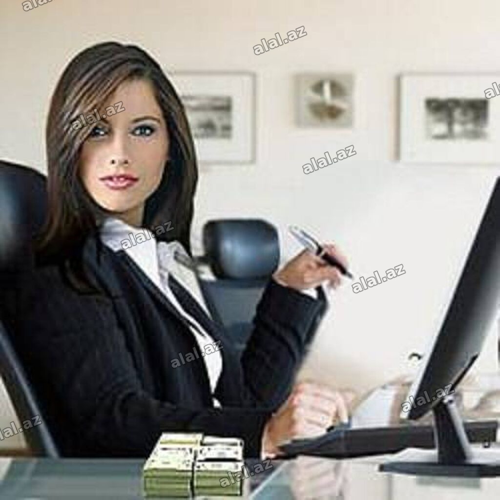 SMM menecer tələb olunur, İstənilən yaş, 1 ildən az təcrübə