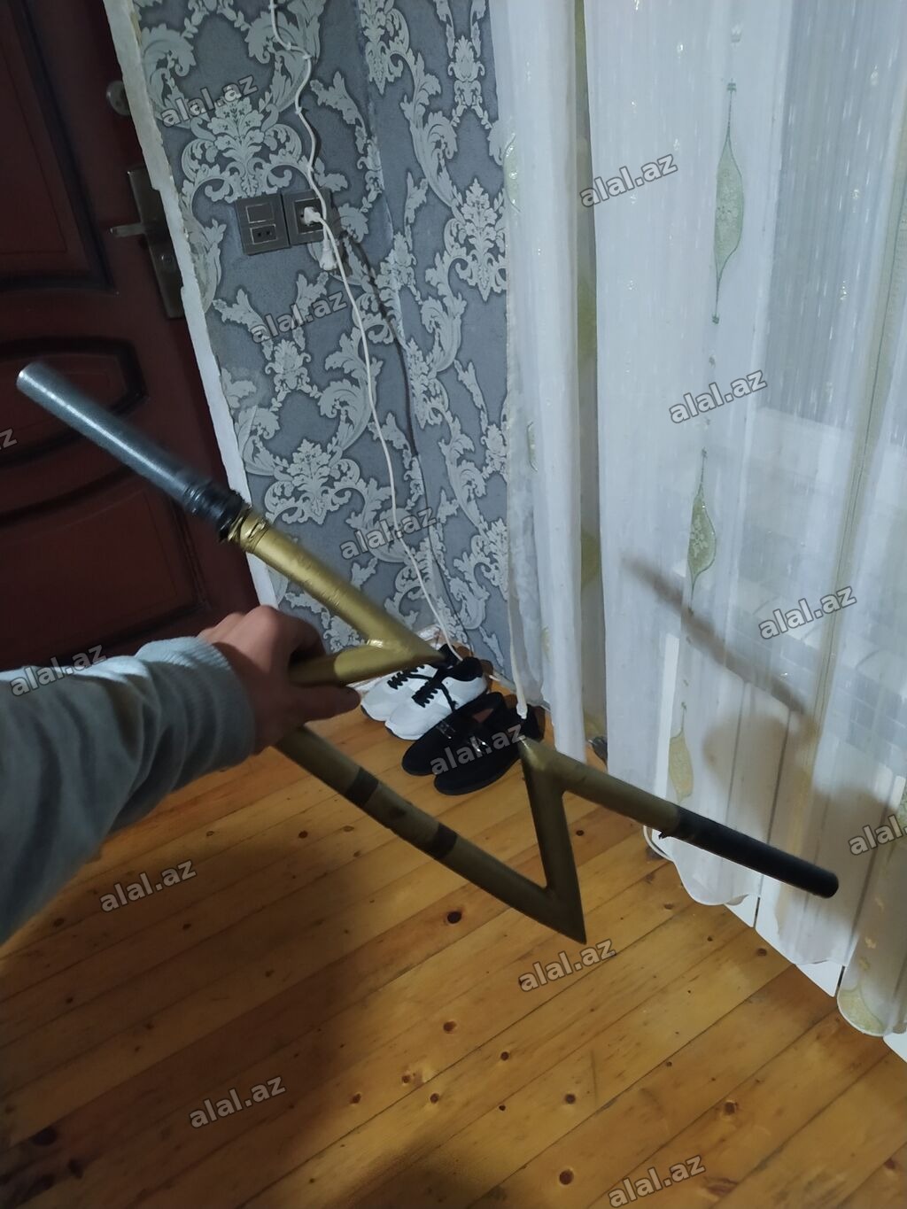 /motosiklet üçün yarasa formalı sükan - Material: metal (ehtimalən