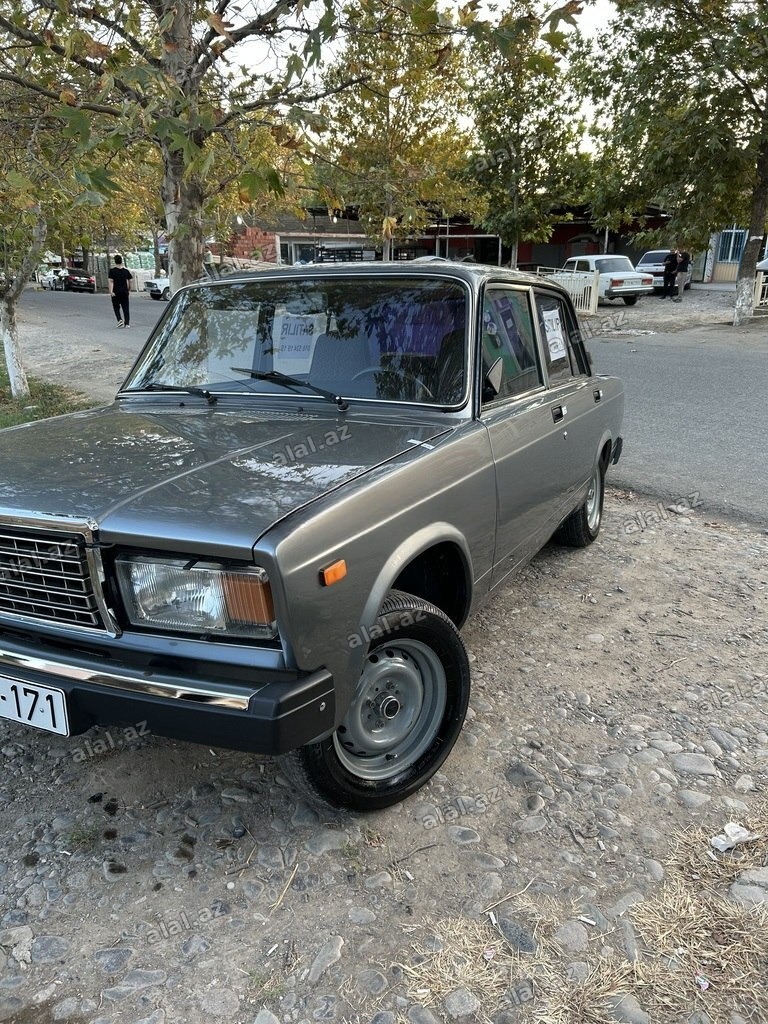 LADA (VAZ) 2107 2006