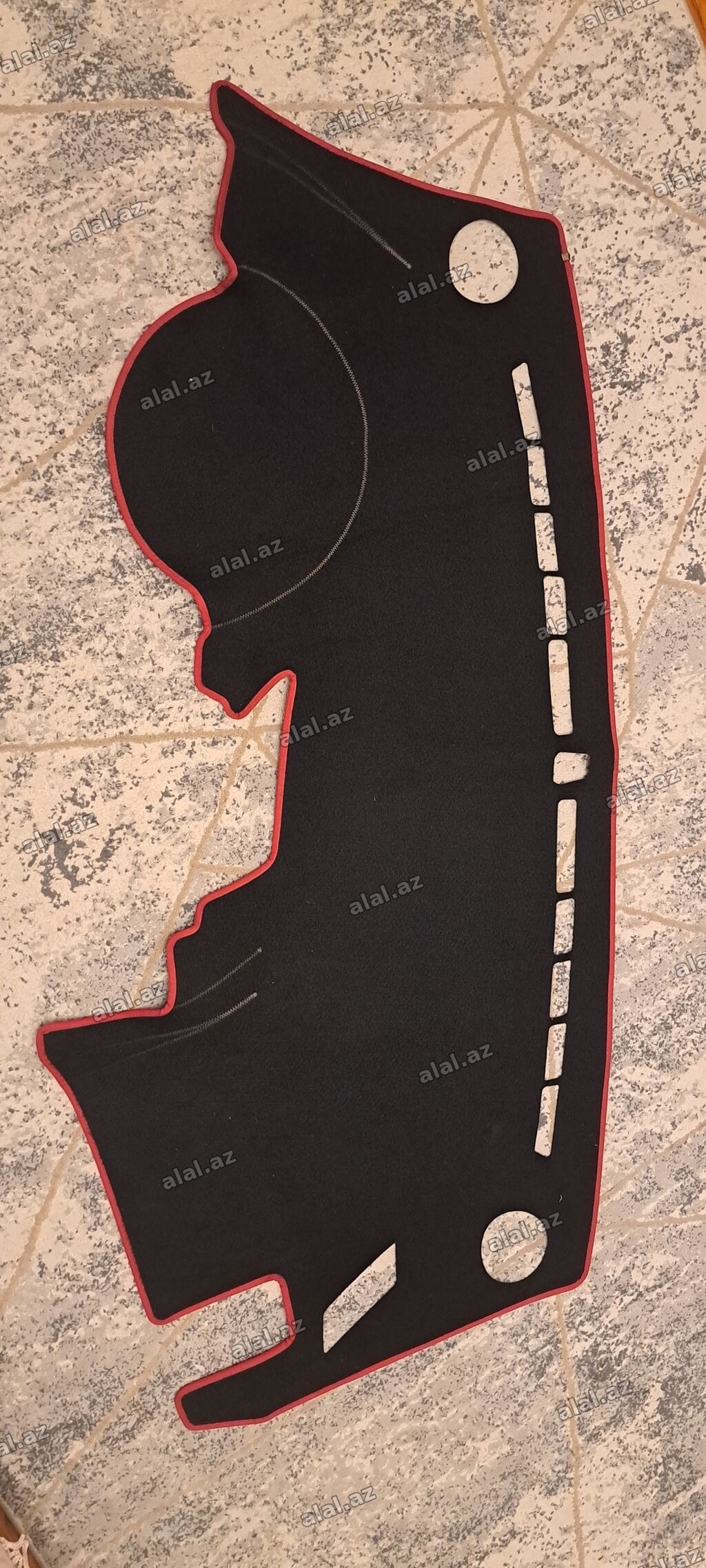 Avtomobil ön paneli üçün örtük (dashboard mat) Kia K3, Cerato, Forte