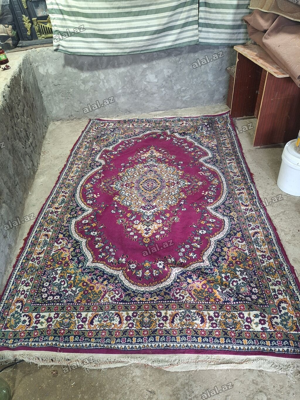Xalça Dekorativ, Azərbaycan, Kredit yoxdur