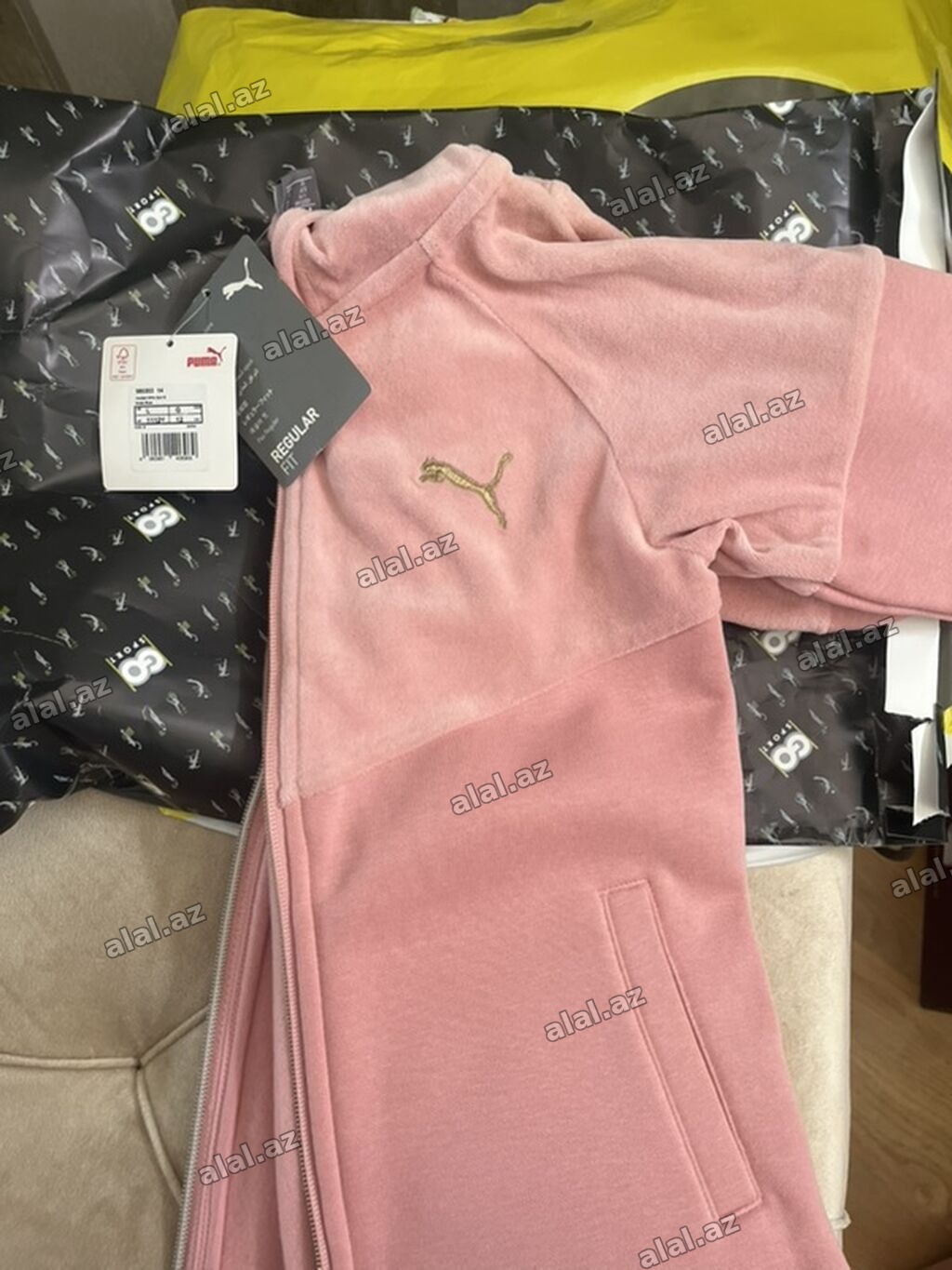 Puma ushag uchun kapüşonlu jaket - Rəng: toz çəhrayı - Kəsim: Regular
