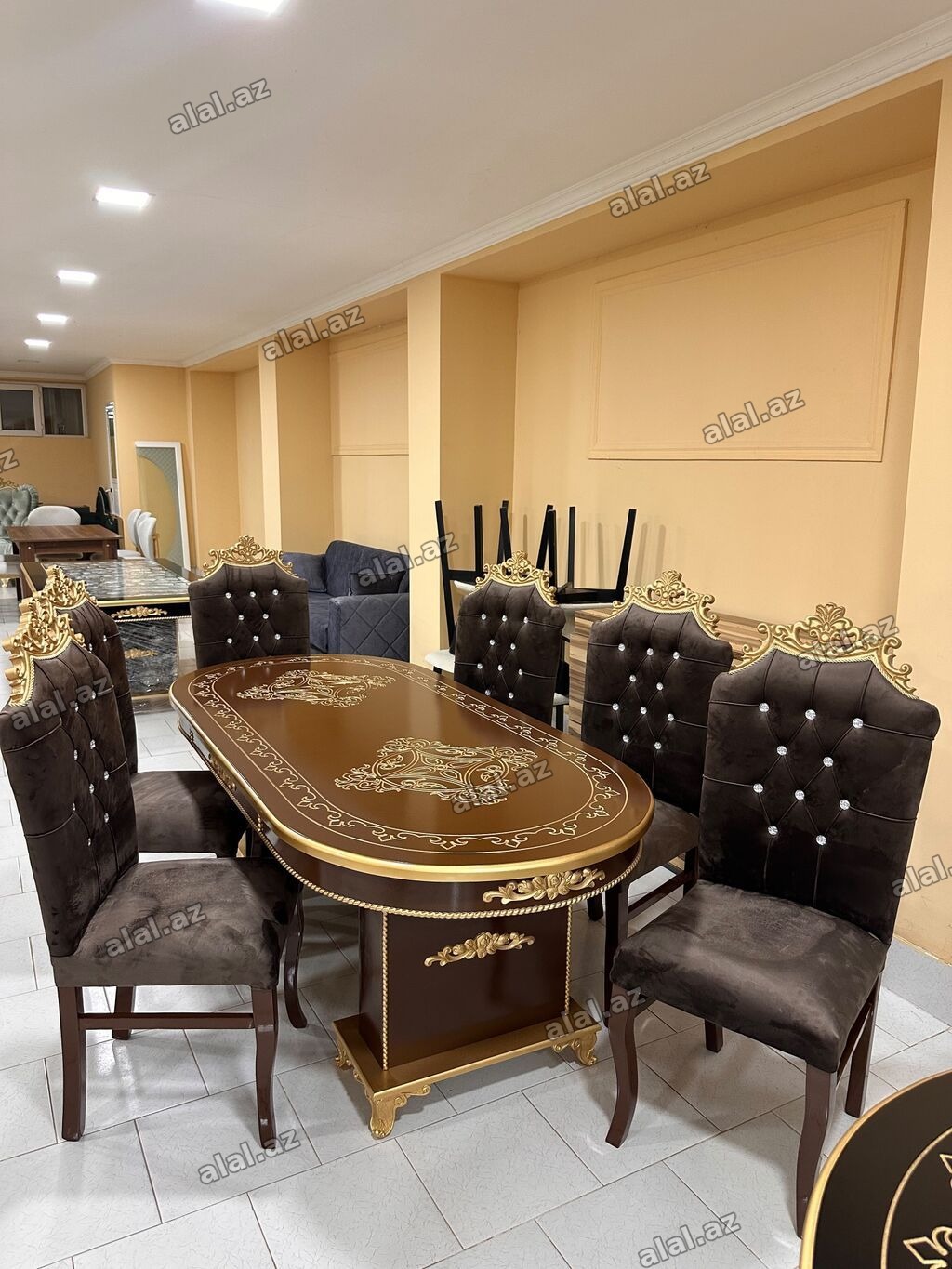 Qonaq otağı üçün, Yeni, Açılmayan, Oval masa, 6 stul