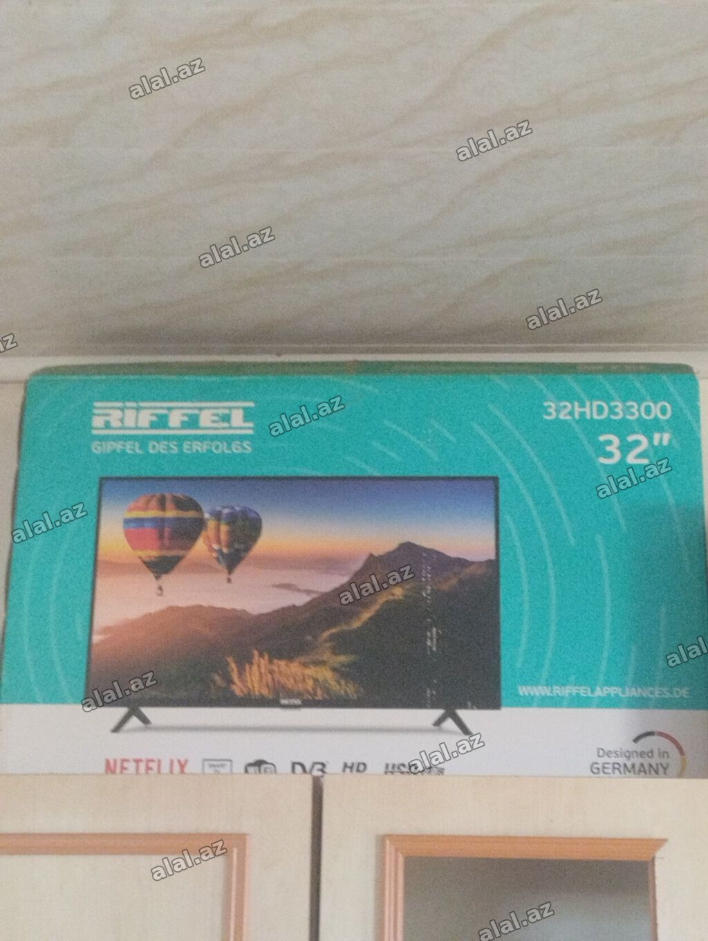 Yeni Televizor Riffle 82" HD (1366x768)