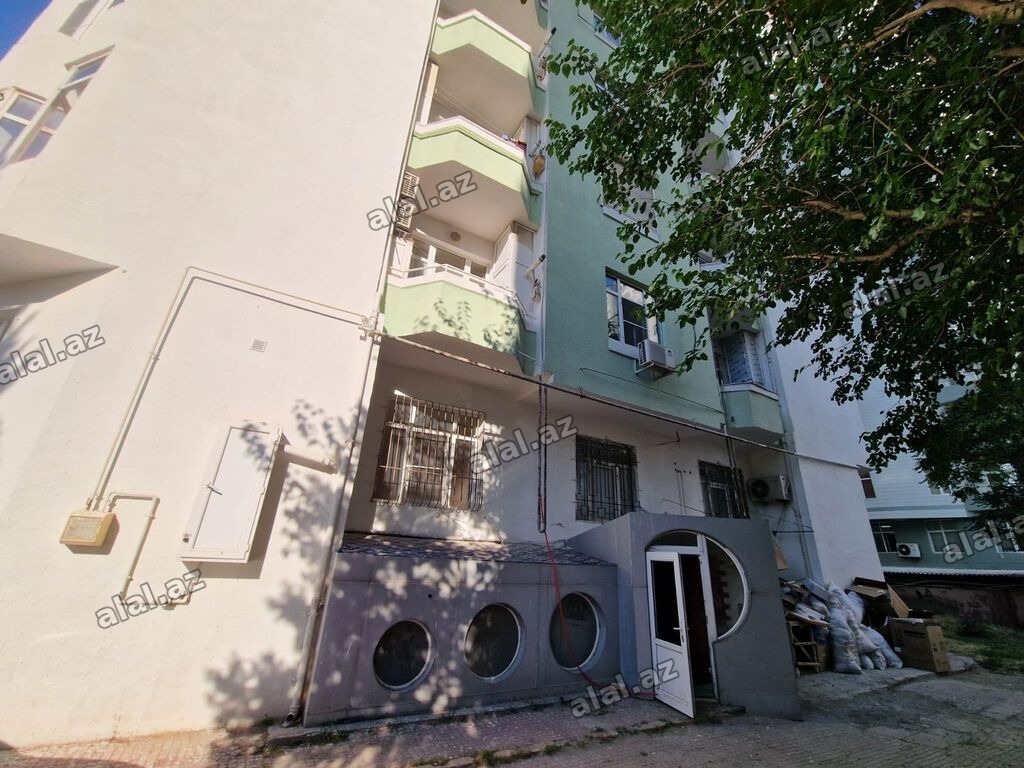 Nəsimi rayonu, Bülbül prospektində, “28 May” və “Heydər Əliyev adına