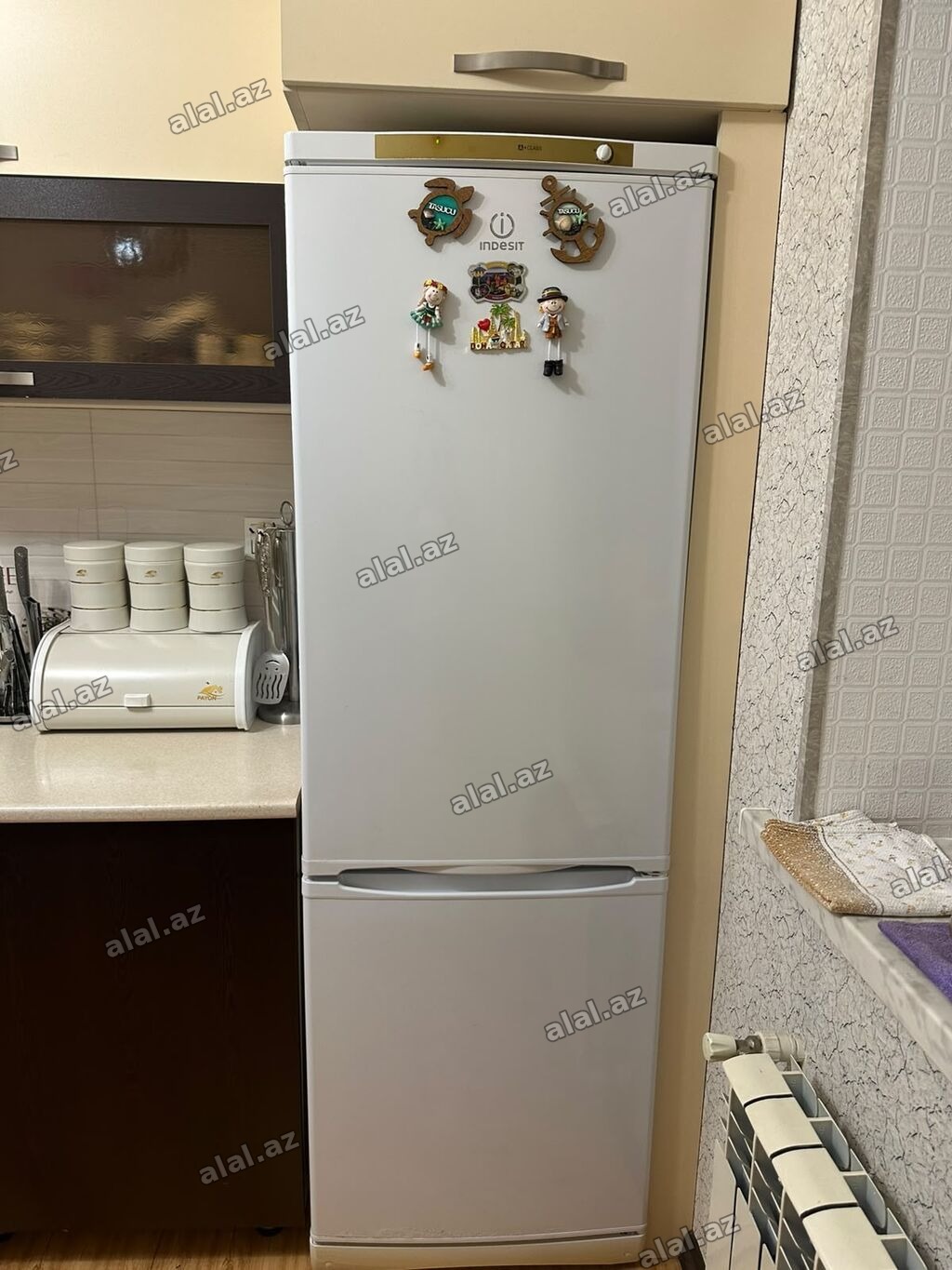 İşlənmiş 2 qapılı Indesit Soyuducu Satılır, rəng - Ağ