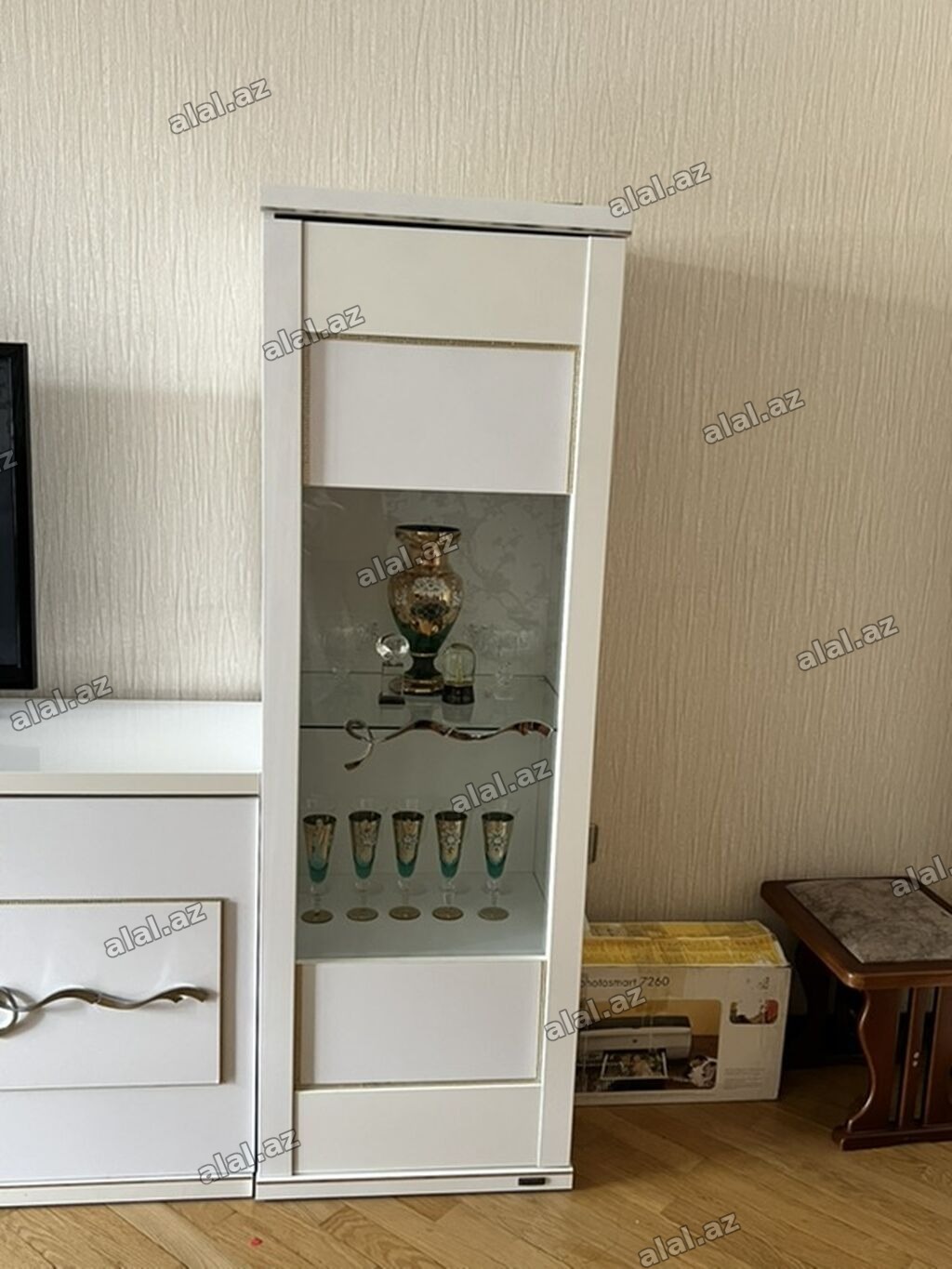 İstikbal firmasinin tek qapılı