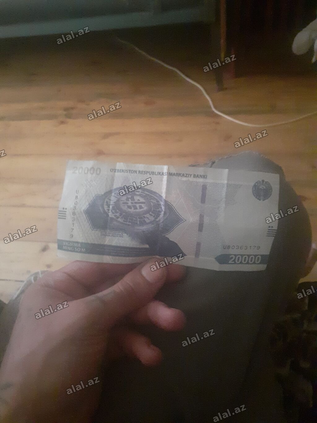 Məhsul: Özbəkistan milli valyutası – 20 000 soʻm banknotu Təsvir: -