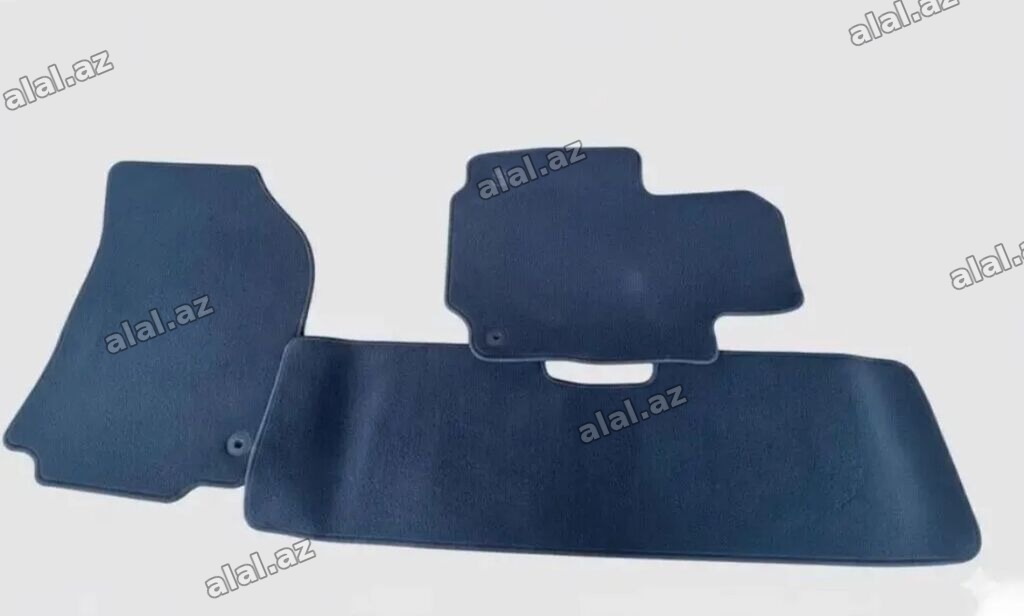 Məhsul: Avtomobil üçün xalça dəsti (4 parça) Təsvir: - Salon üçün