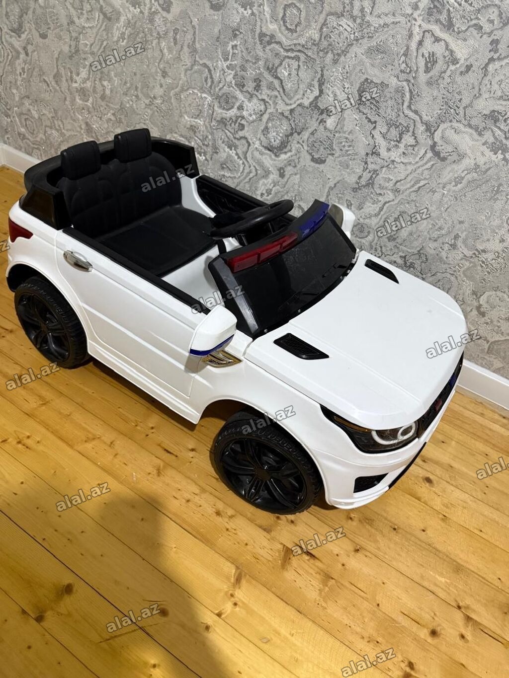 Uşaqlar üçün elektriklə işləyən mini avtomobil – SUV dizaynı -
