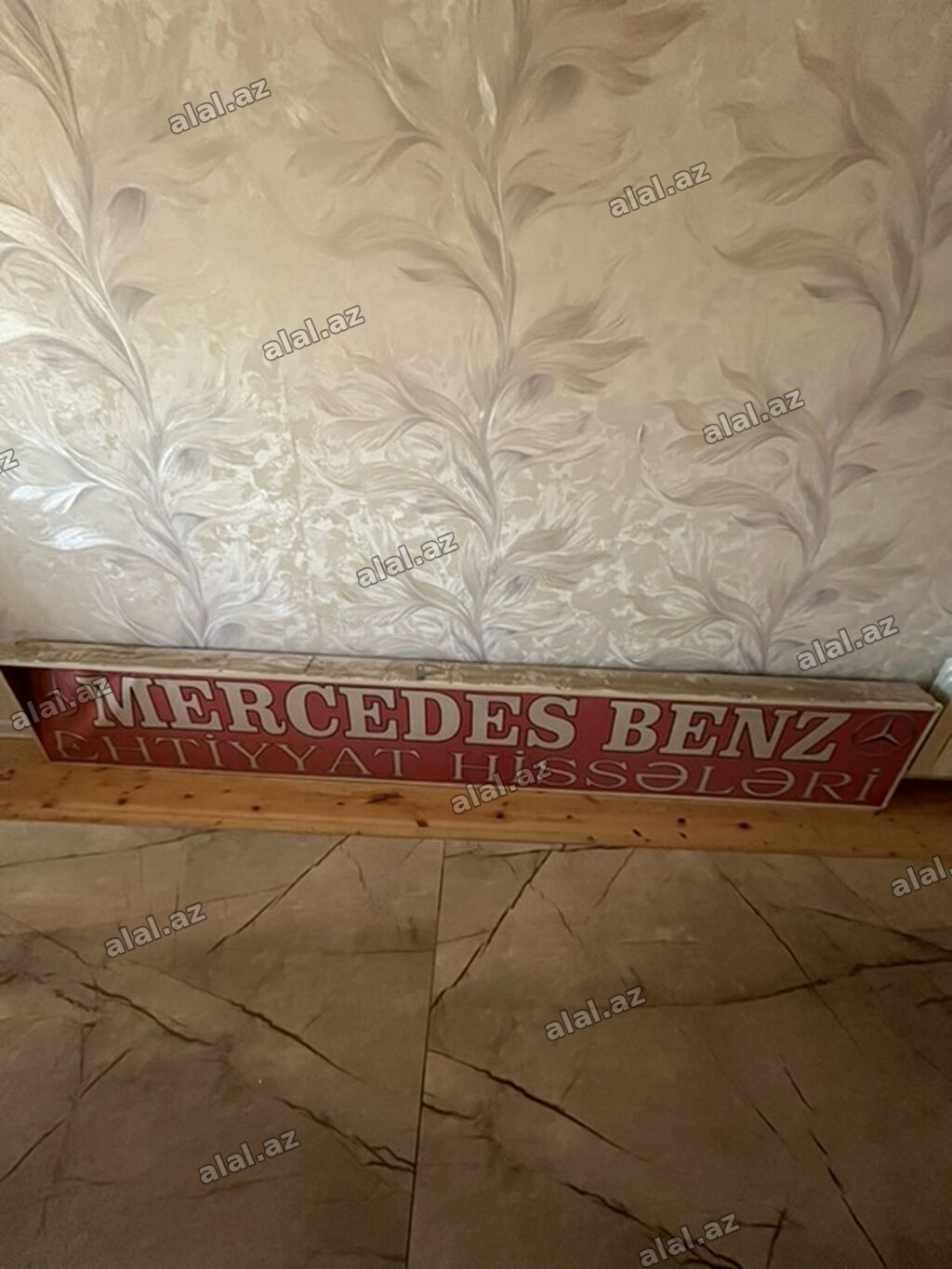 Məhsul: Mağaza üçün reklam lövhələri Təsvir: Deyerinden qat qat asagi