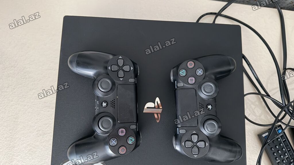 Sony PlayStation 4 Pro oyun konsolu dəsti - Model: PS4 Pro (CUH