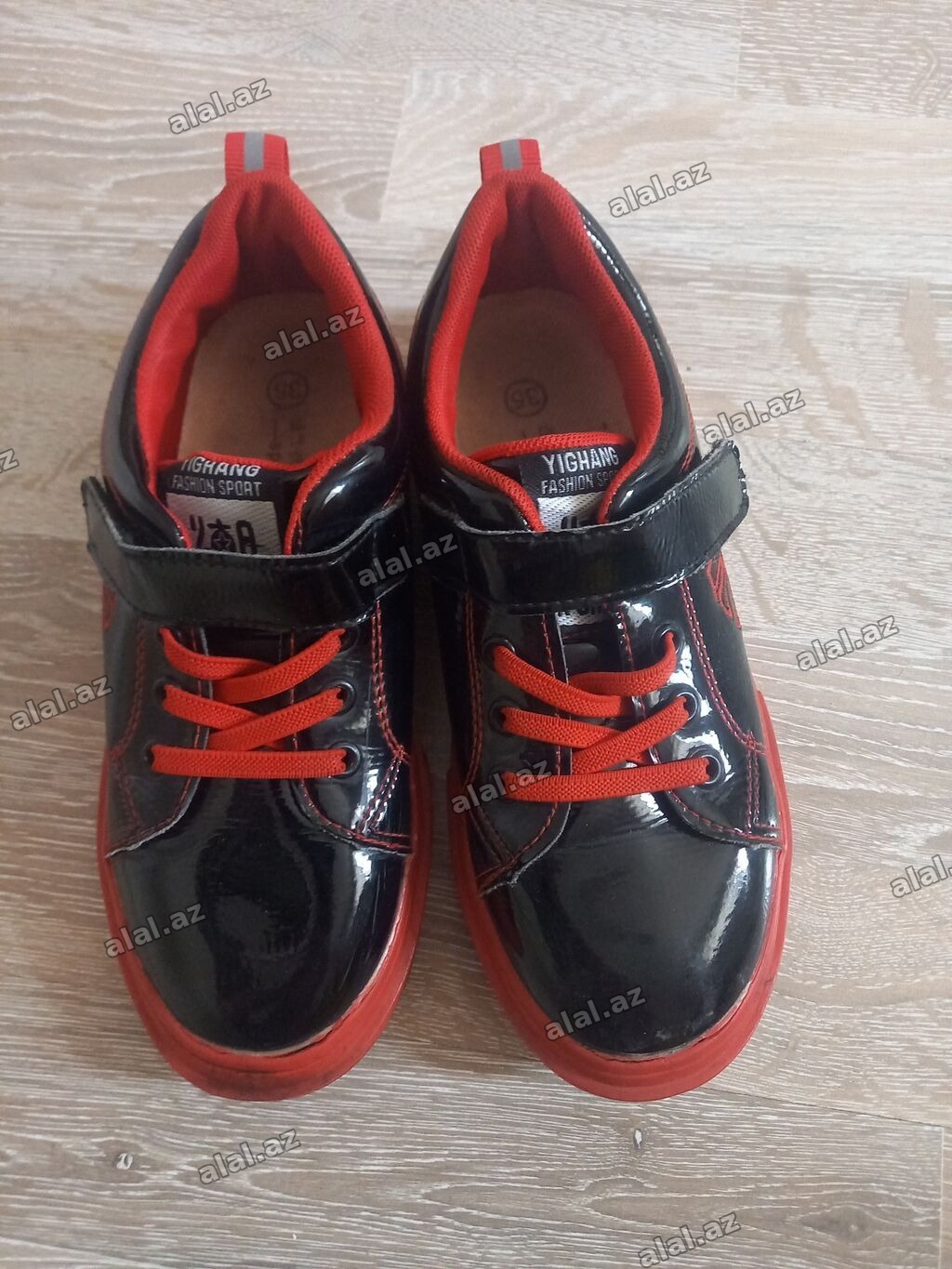 Dolce & Gabbana, Ölçü: 35, rəng - Qara, İşlənmiş