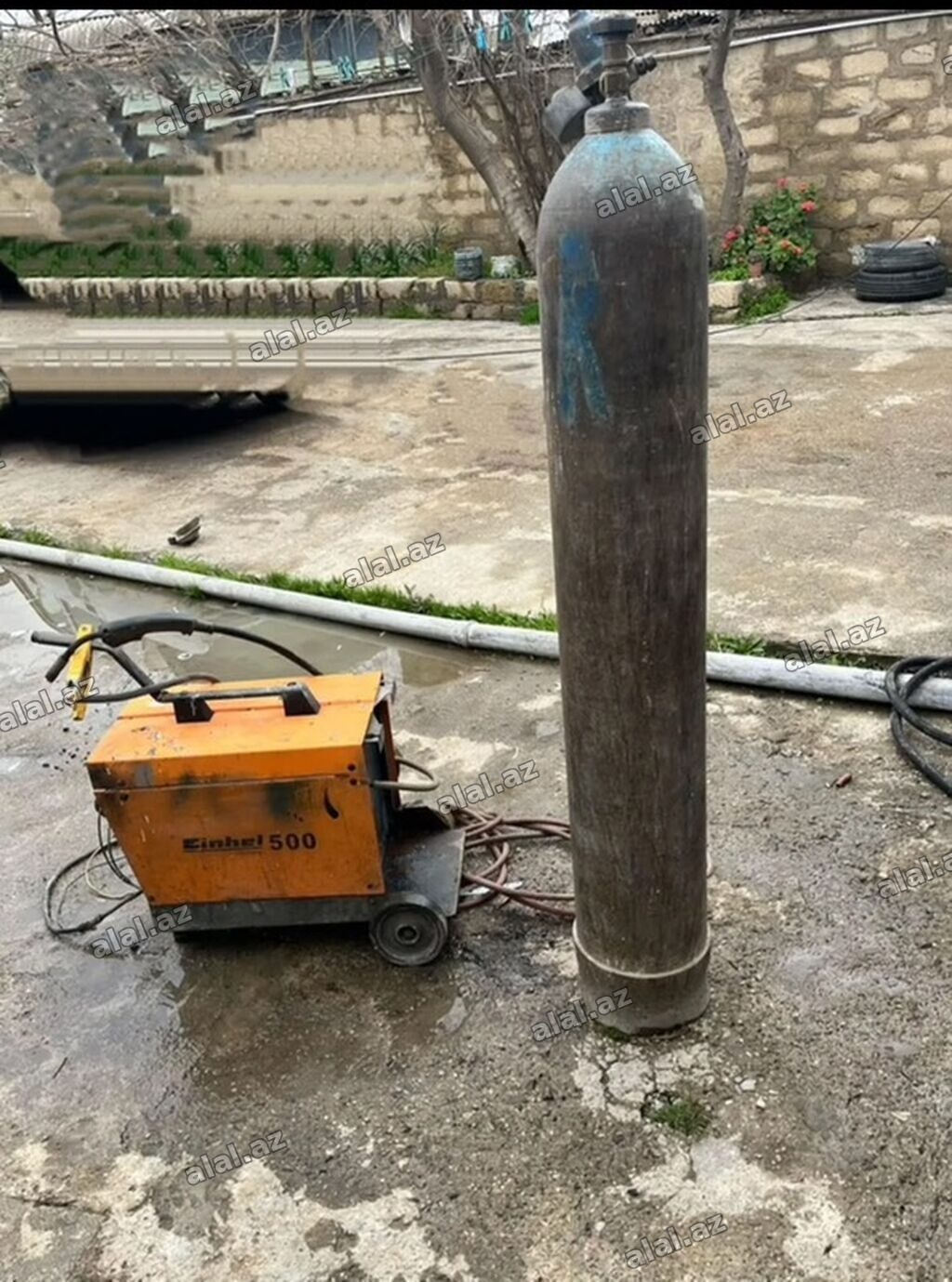 Ətraflı məlumat üçün əlaqə saxlayın