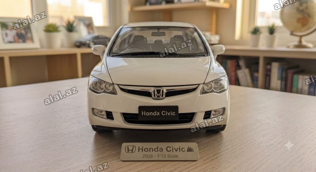 Honda Civic 2008 modelinin 1:18 miqyaslı kolleksiya avtomobili təqdim