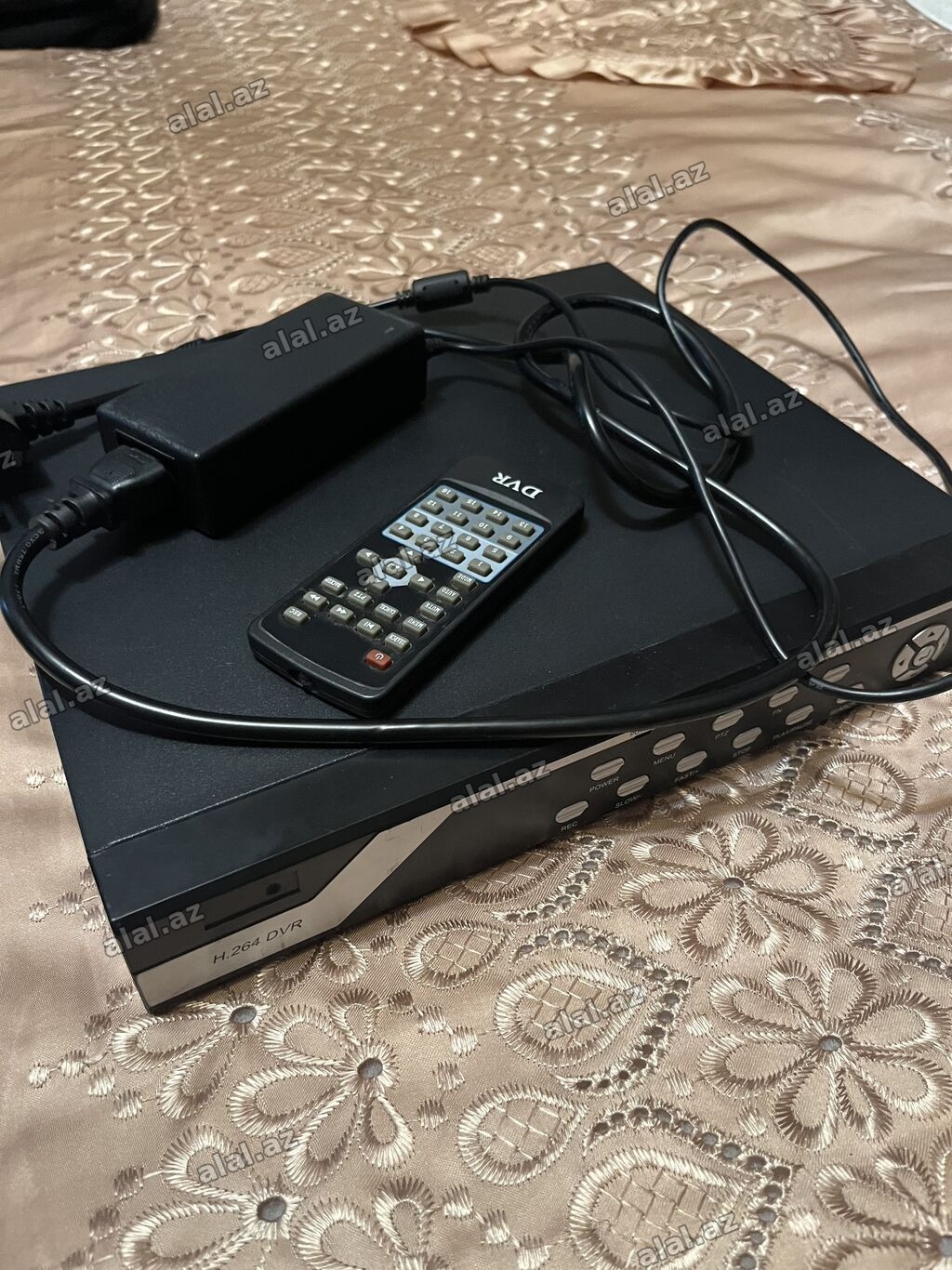DVR 8 girişli. İşlək vəziyətdə HARD DİSKİ YOXDUR!