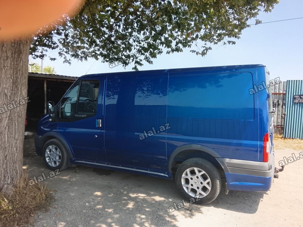 Ford Transit yük mikroavtobusu - Korpusu: qısa baza, ikitərəfli