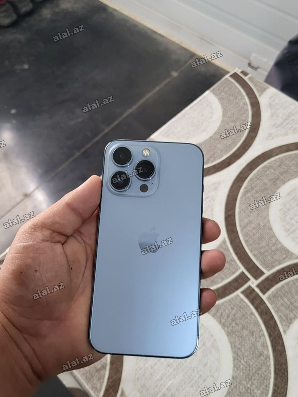 IPhone 13 Pro, Göy