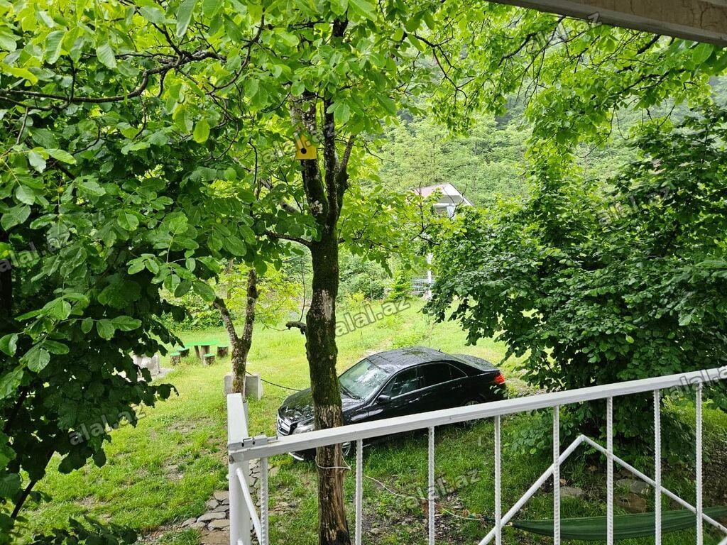 100 kv. m, 3 otaqlı, Hovuzsuz, Su
