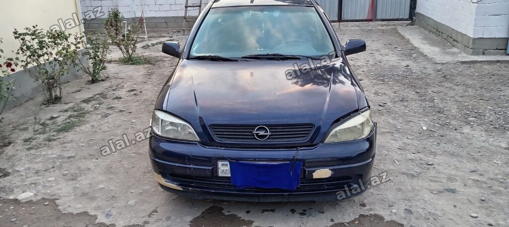 Opel Astra: 1.6 l | 2000 il 310000 km Sedan