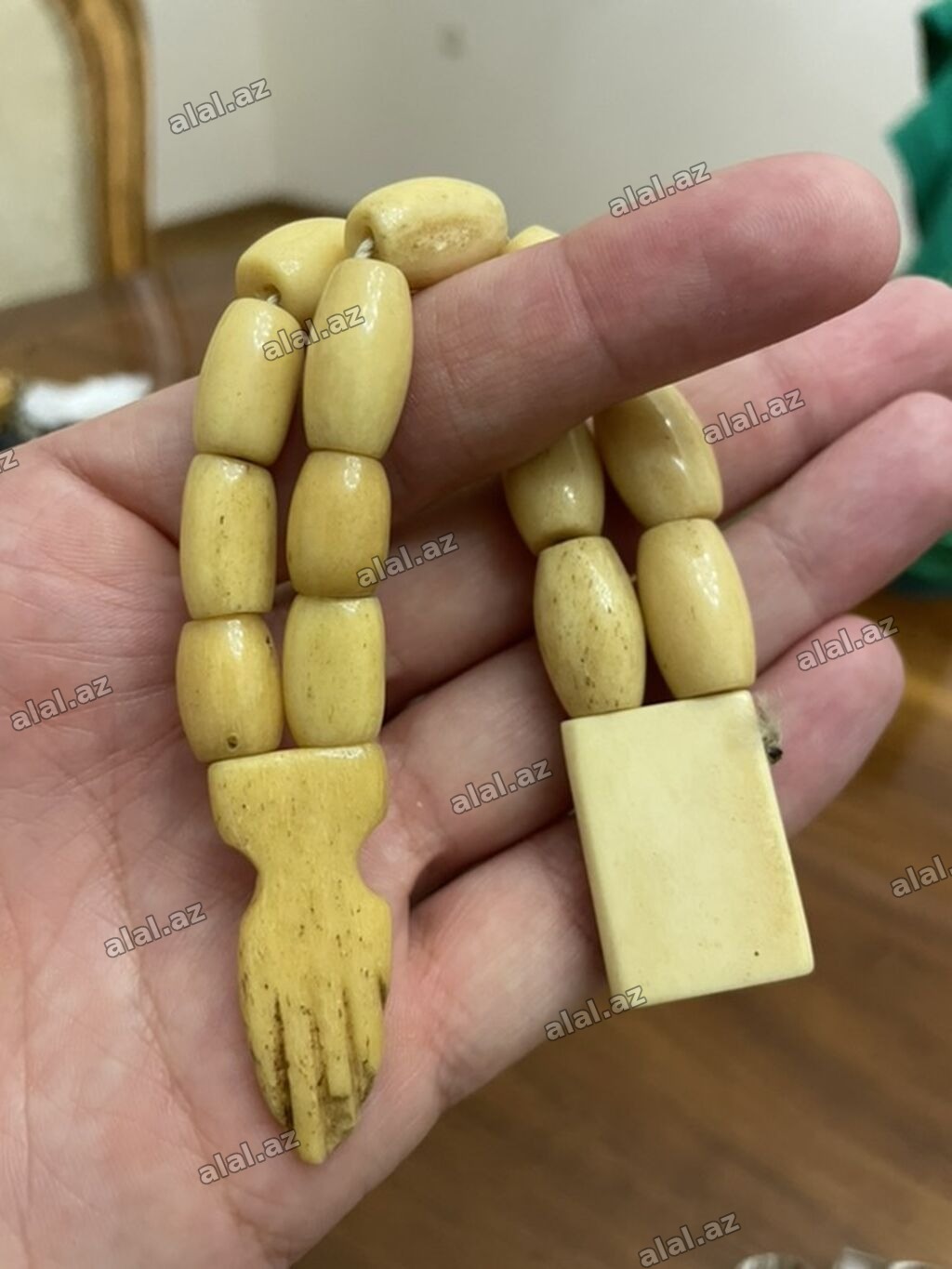 Qədimi sümük təsbeh